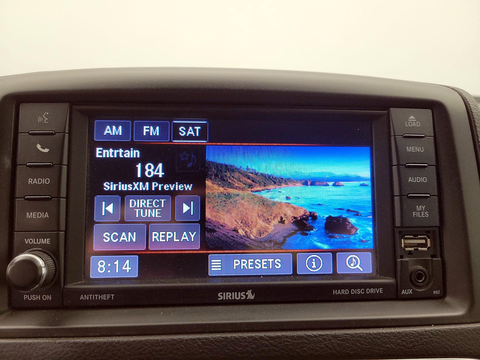 Thumbnail: 2018 Dodge Grand Caravan - 15