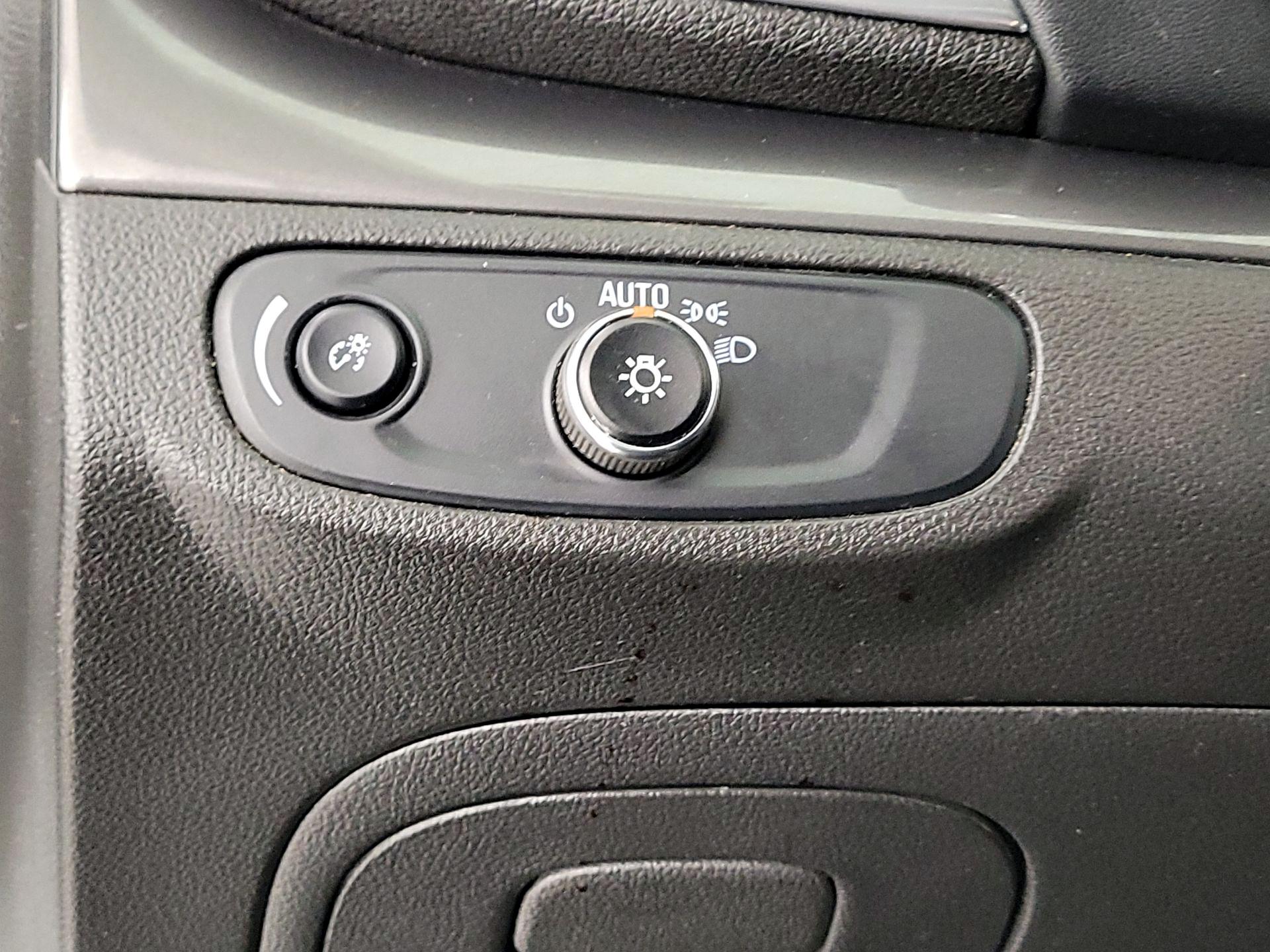 Thumbnail: 2017 Buick Encore - 13