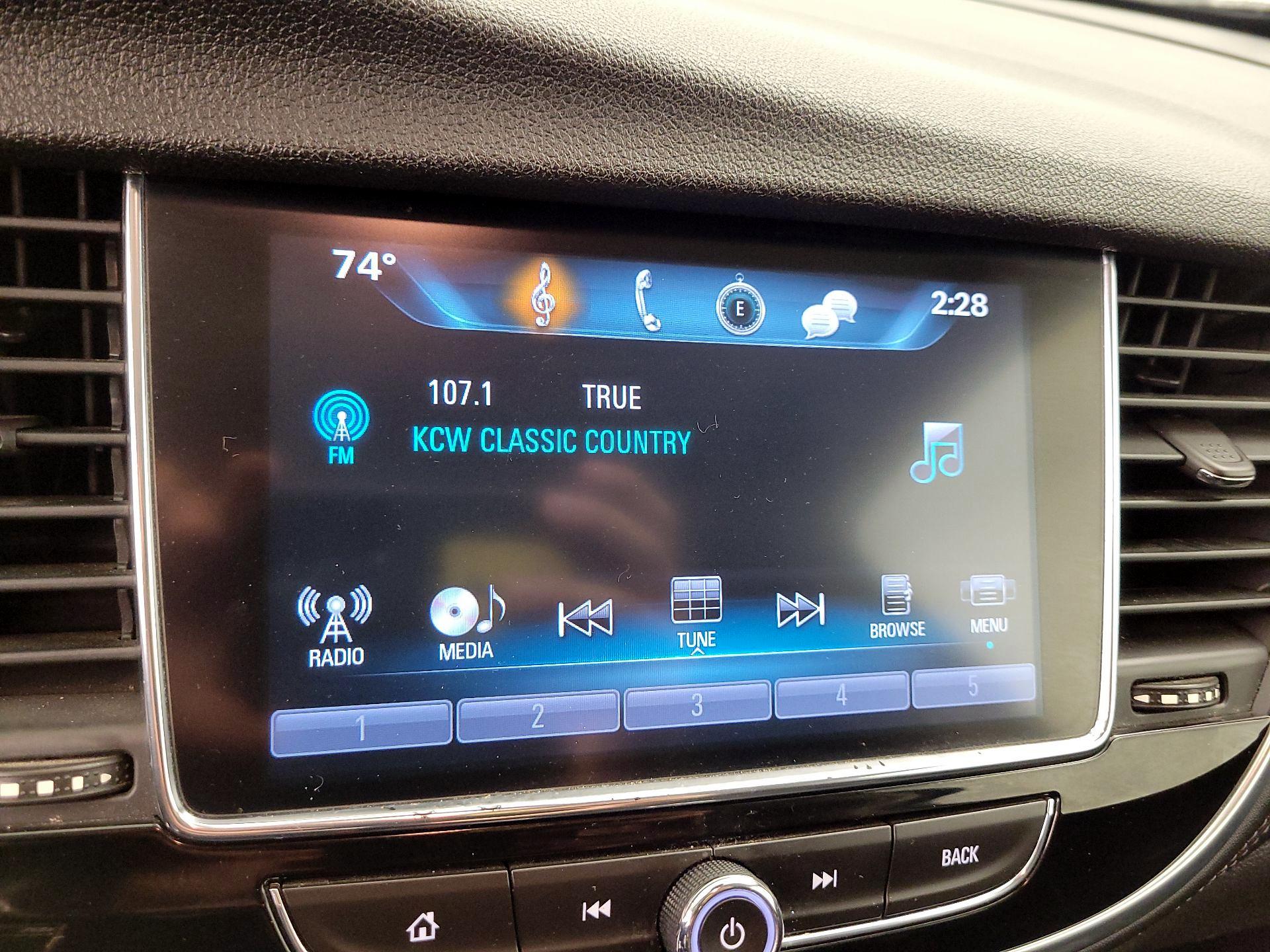 Thumbnail: 2017 Buick Encore - 15