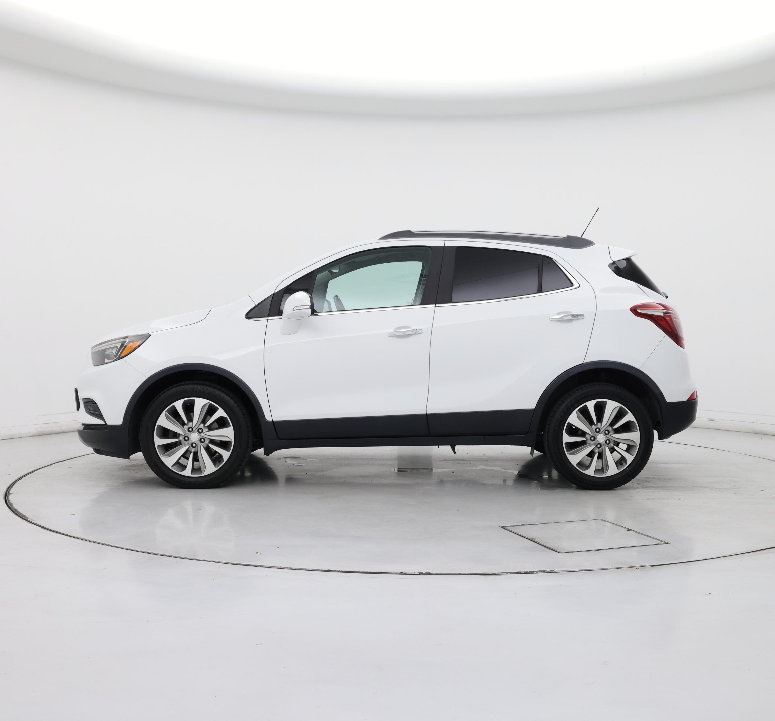 Thumbnail: 2017 Buick Encore - 3