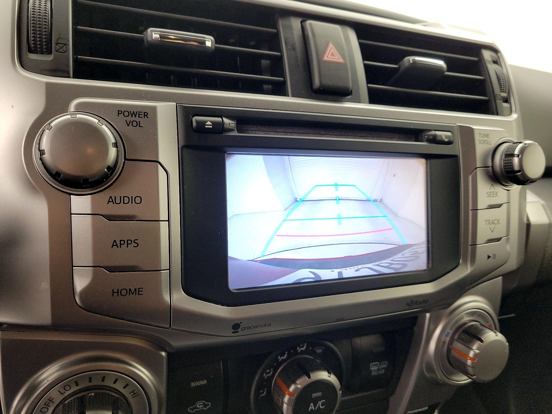 Thumbnail: 2014 Toyota 4Runner - 14