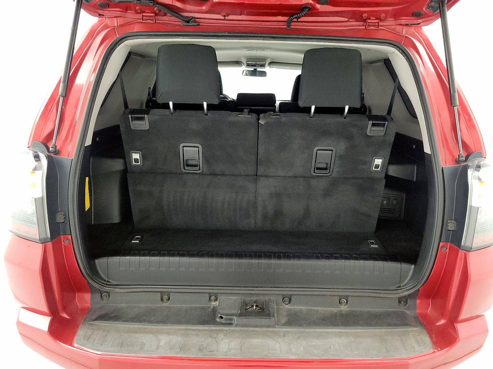 Thumbnail: 2014 Toyota 4Runner - 20