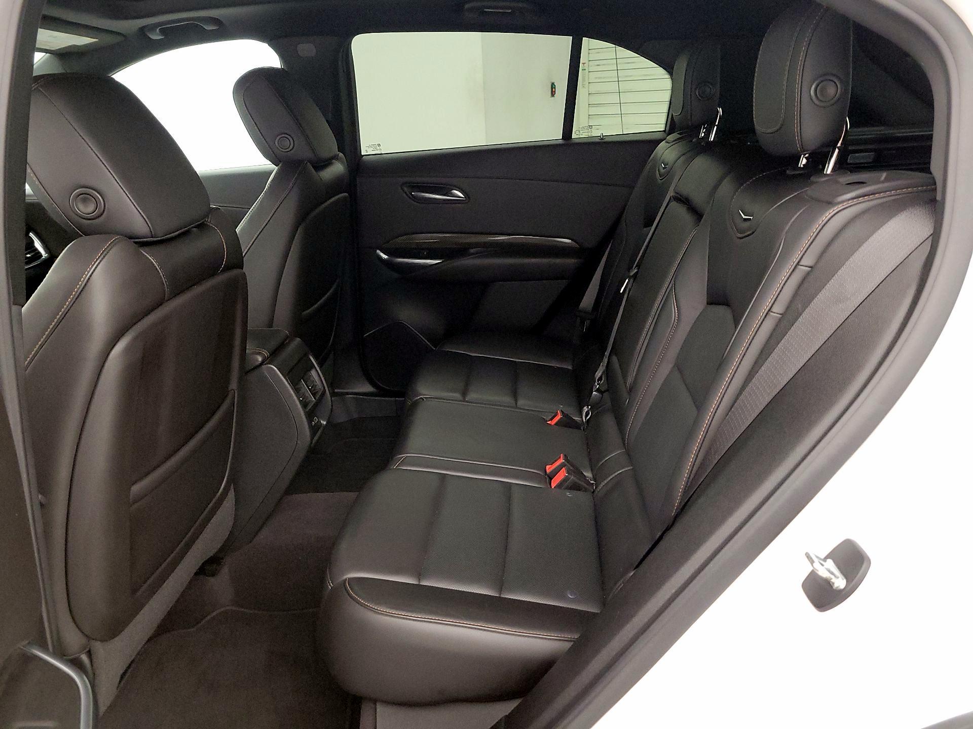 Thumbnail: 2019 Cadillac XT4 - 20