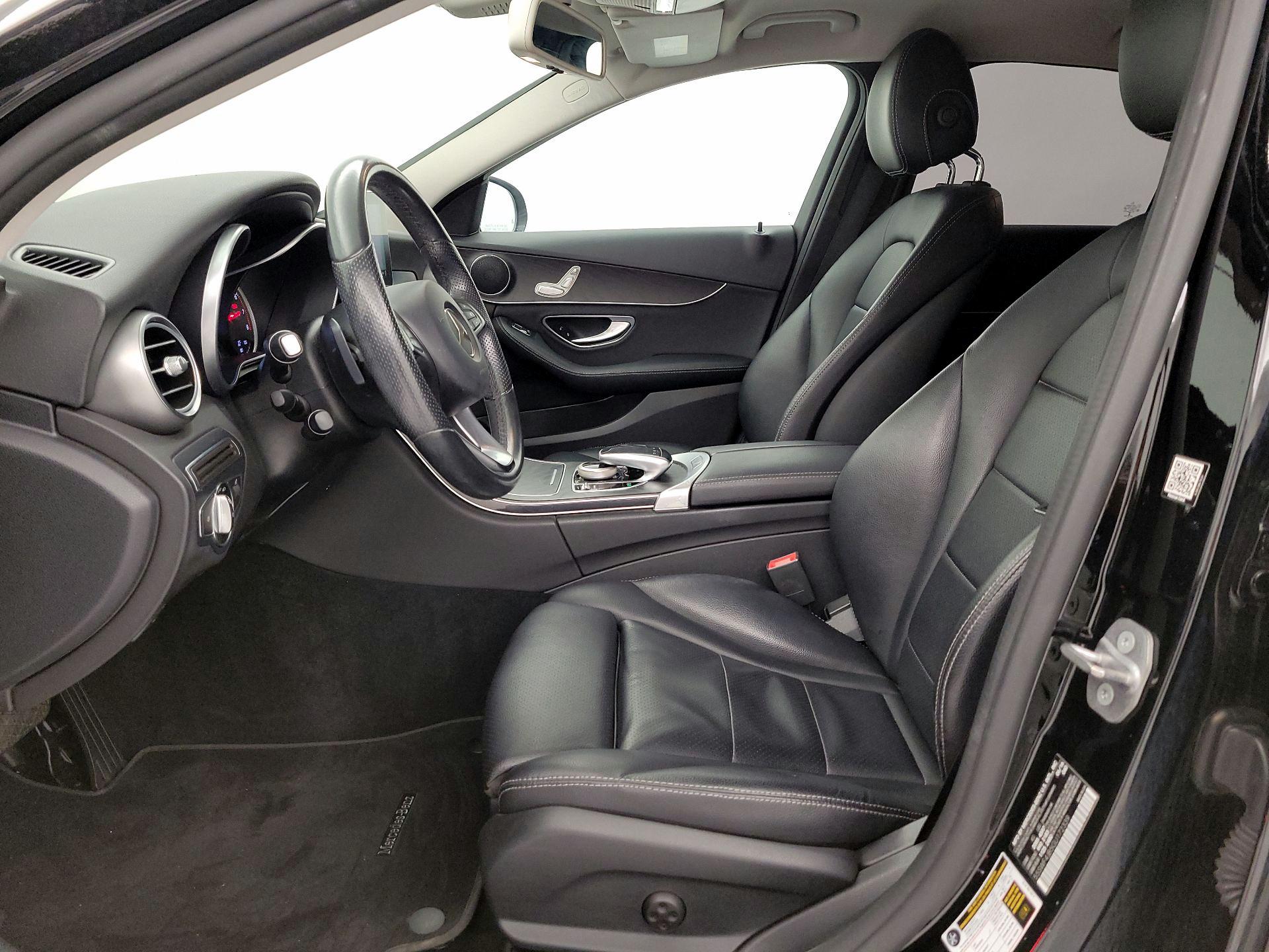 Thumbnail: 2016 Mercedes-Benz C-Class - 11