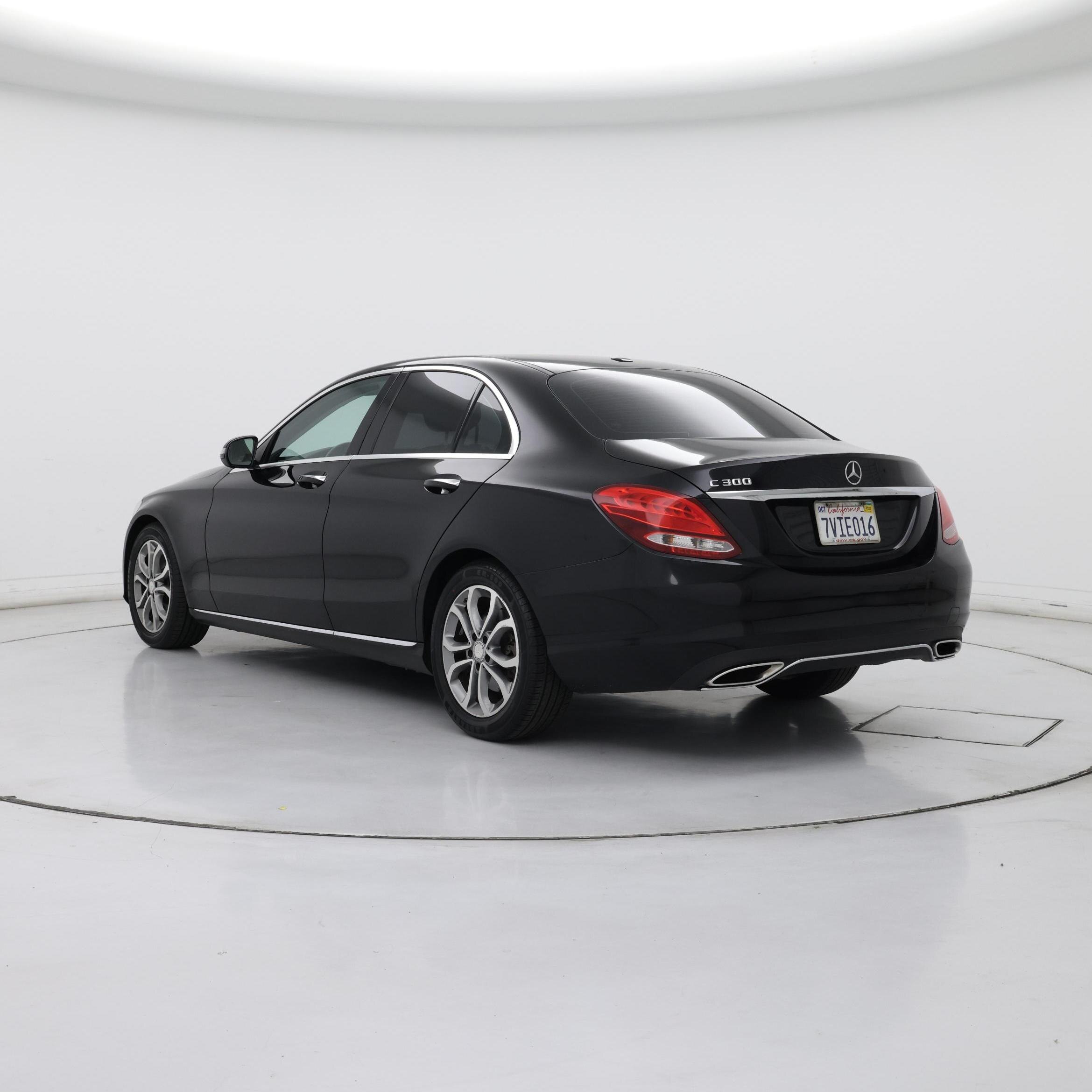 Thumbnail: 2016 Mercedes-Benz C-Class - 2