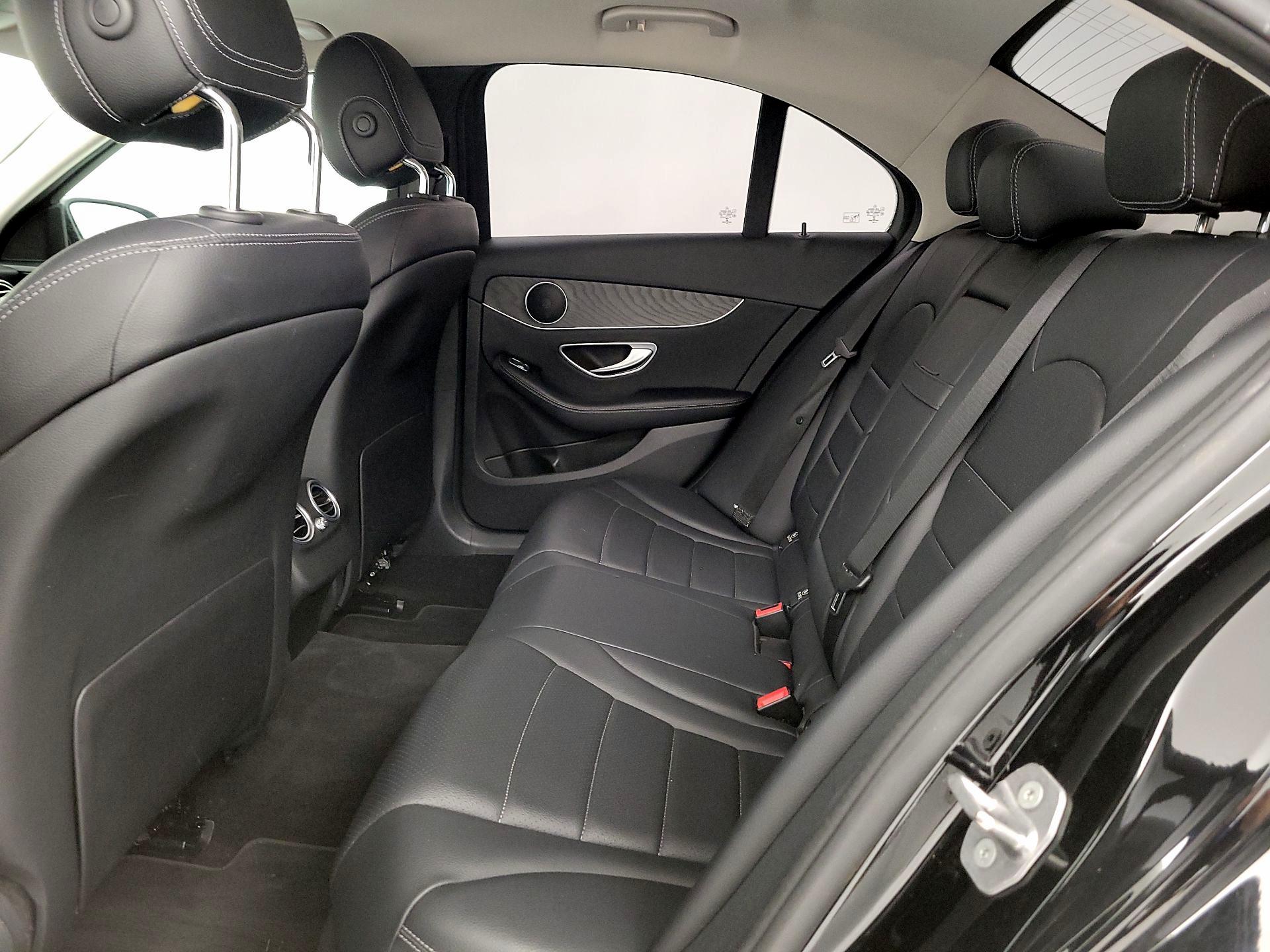 Thumbnail: 2016 Mercedes-Benz C-Class - 19