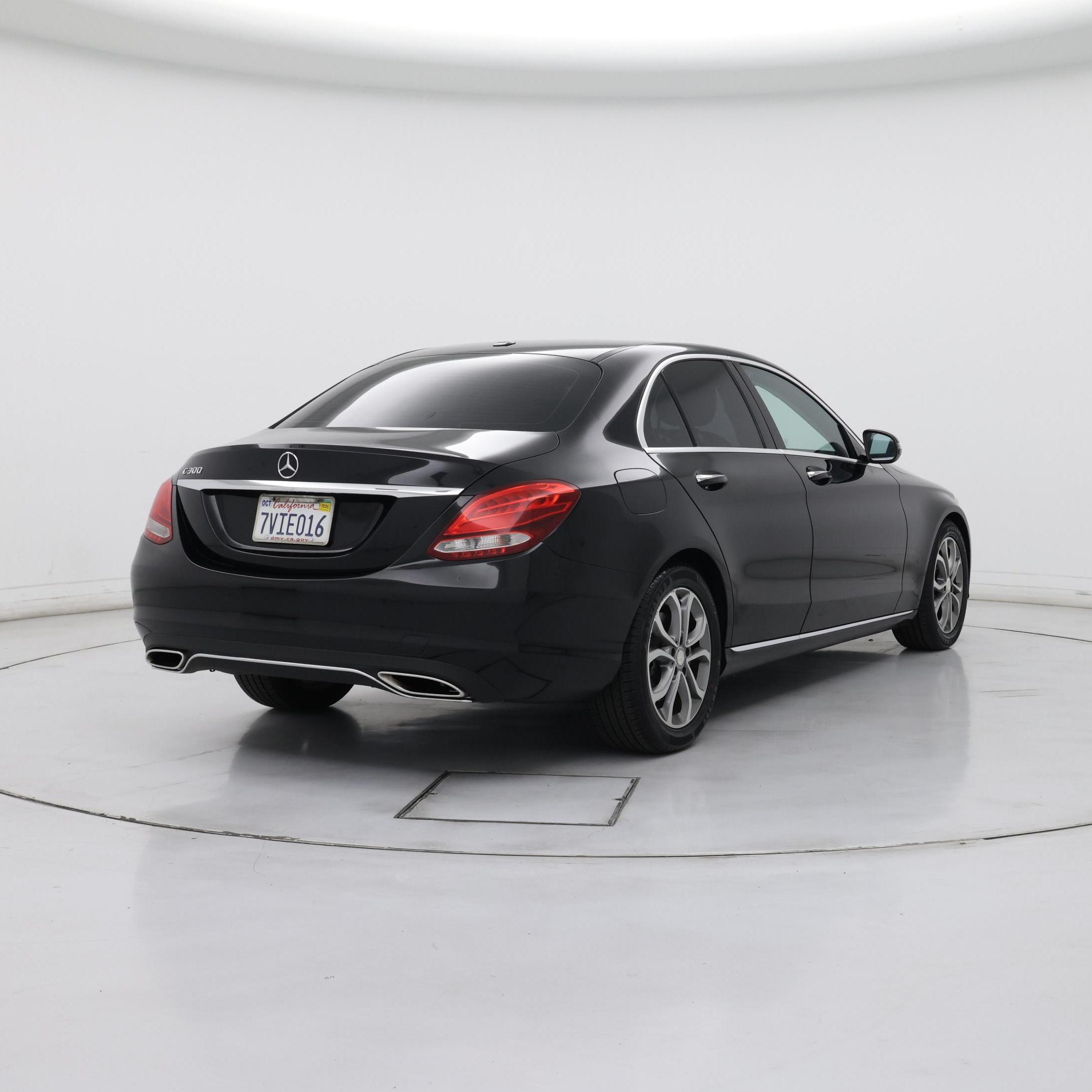 Thumbnail: 2016 Mercedes-Benz C-Class - 8