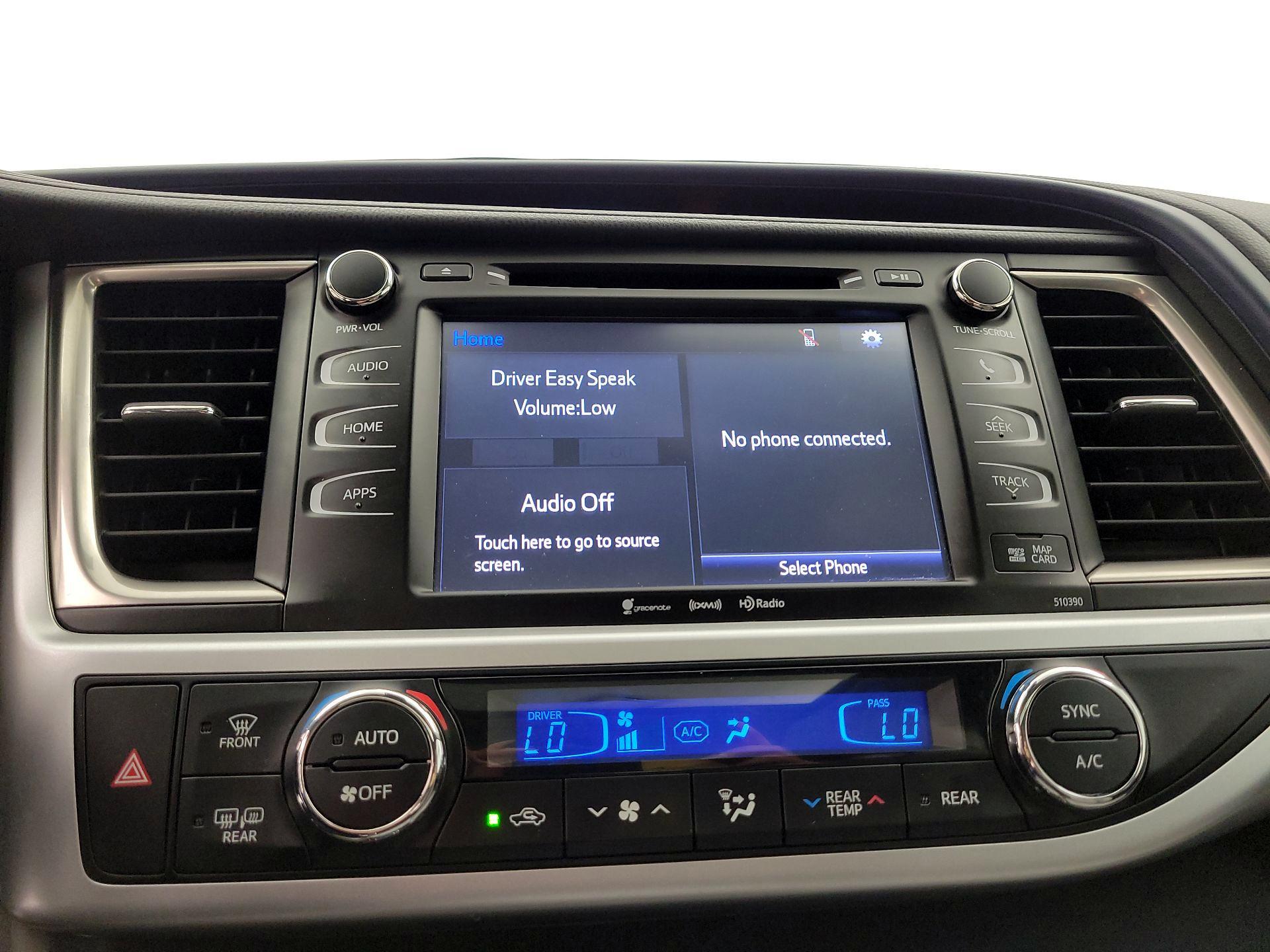 Thumbnail: 2019 Toyota Highlander - 15