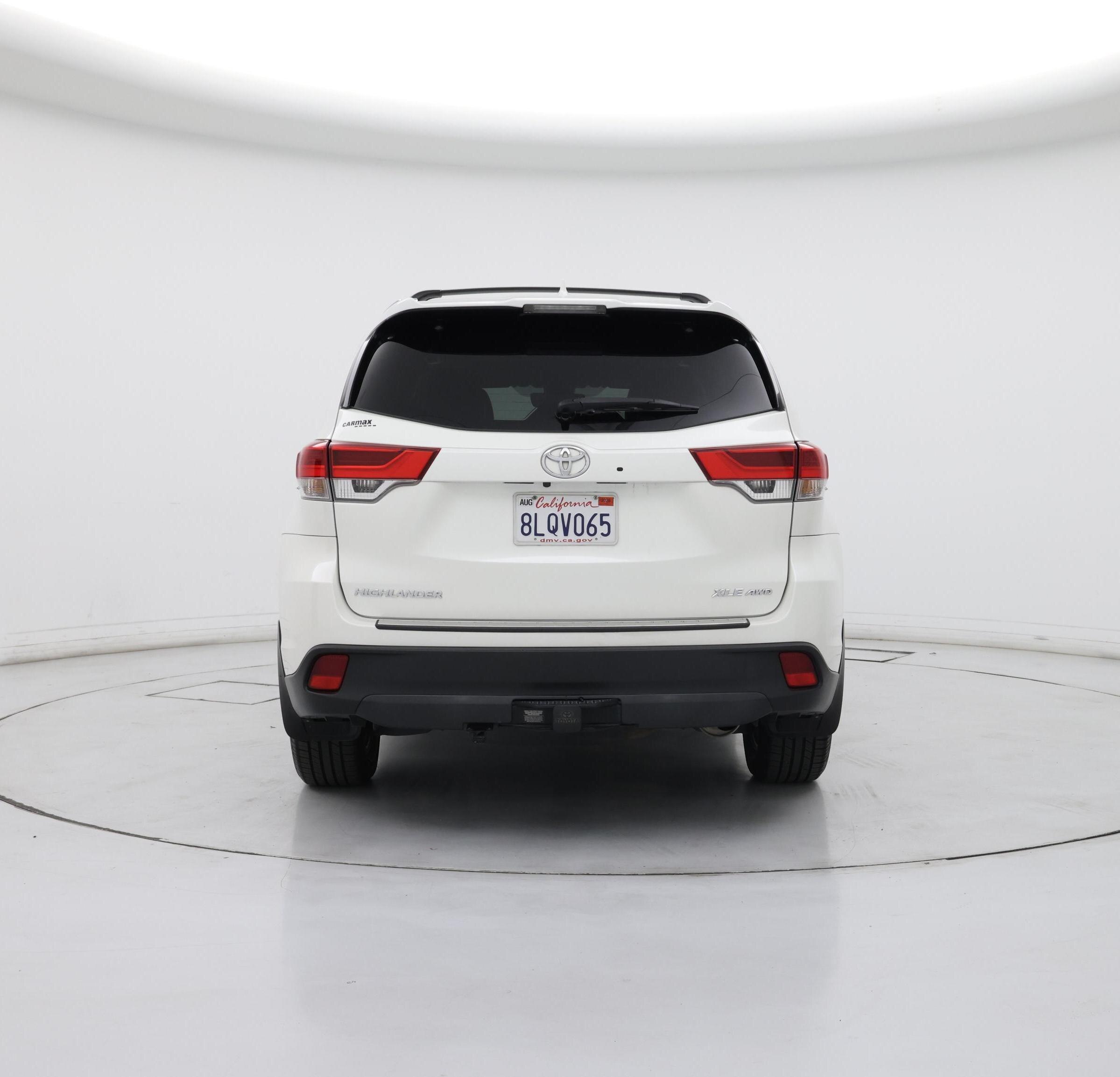 Thumbnail: 2019 Toyota Highlander - 6