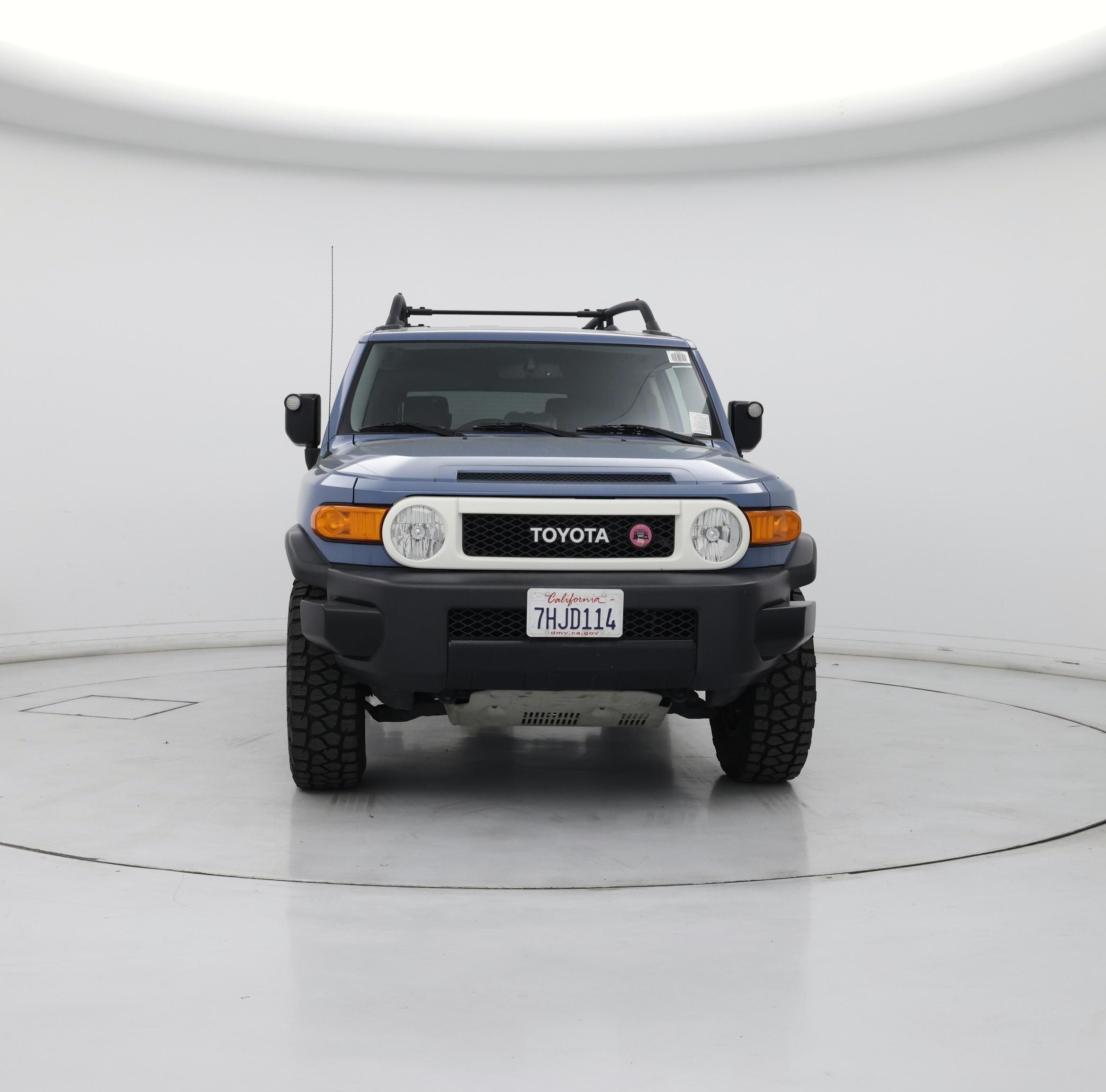 Thumbnail: 2014 Toyota FJ Cruiser - 5