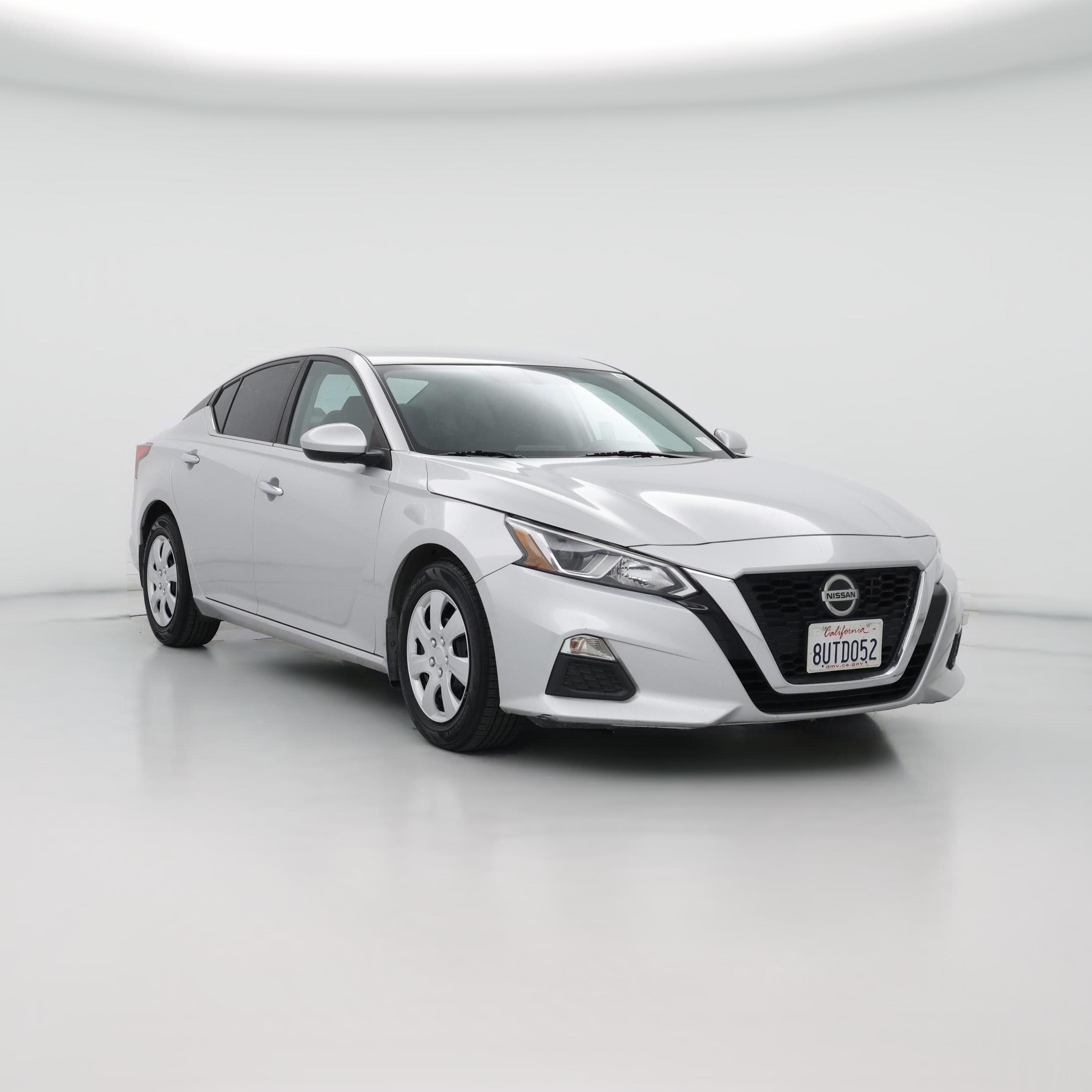 Thumbnail: 2020 Nissan Altima - 1