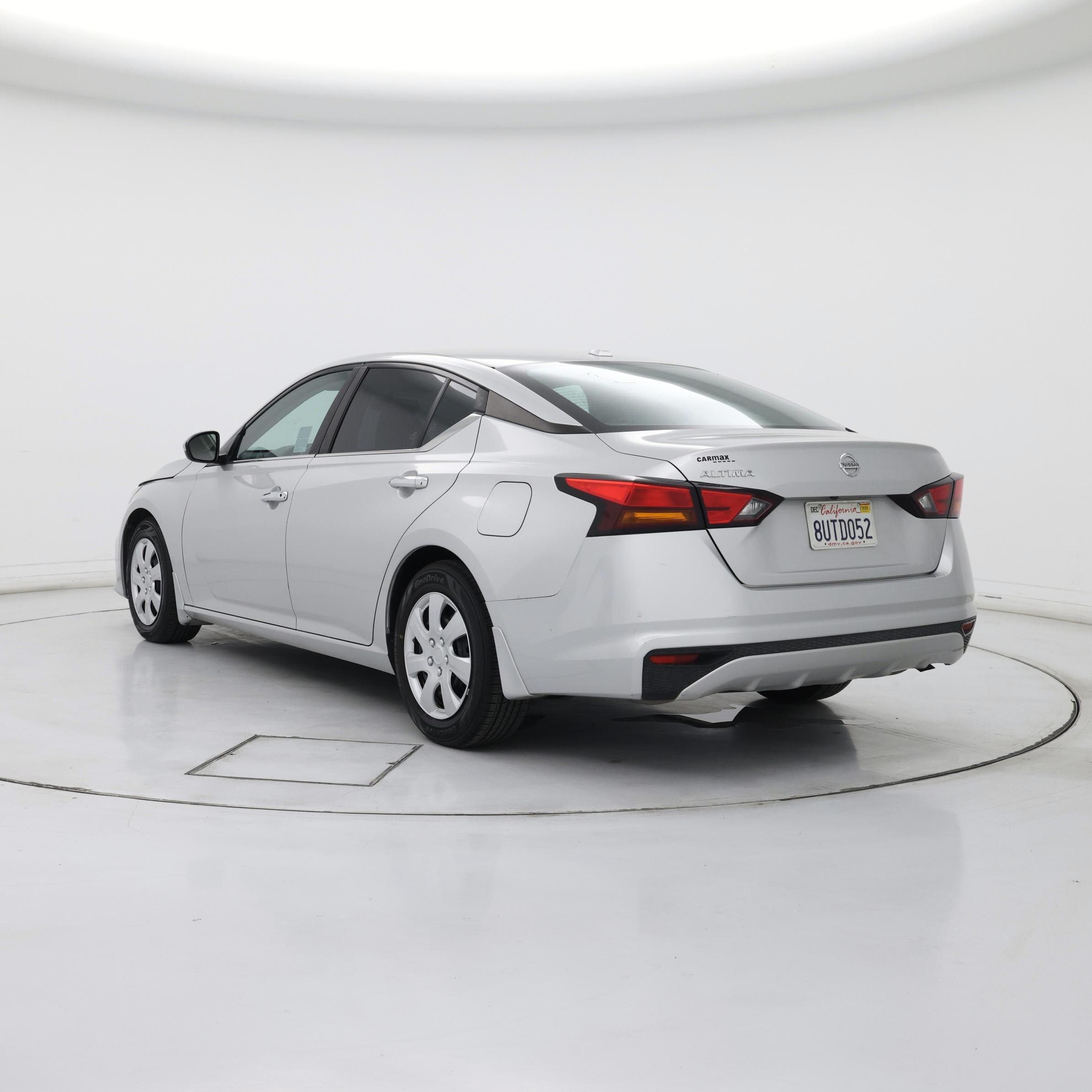 Thumbnail: 2020 Nissan Altima - 2