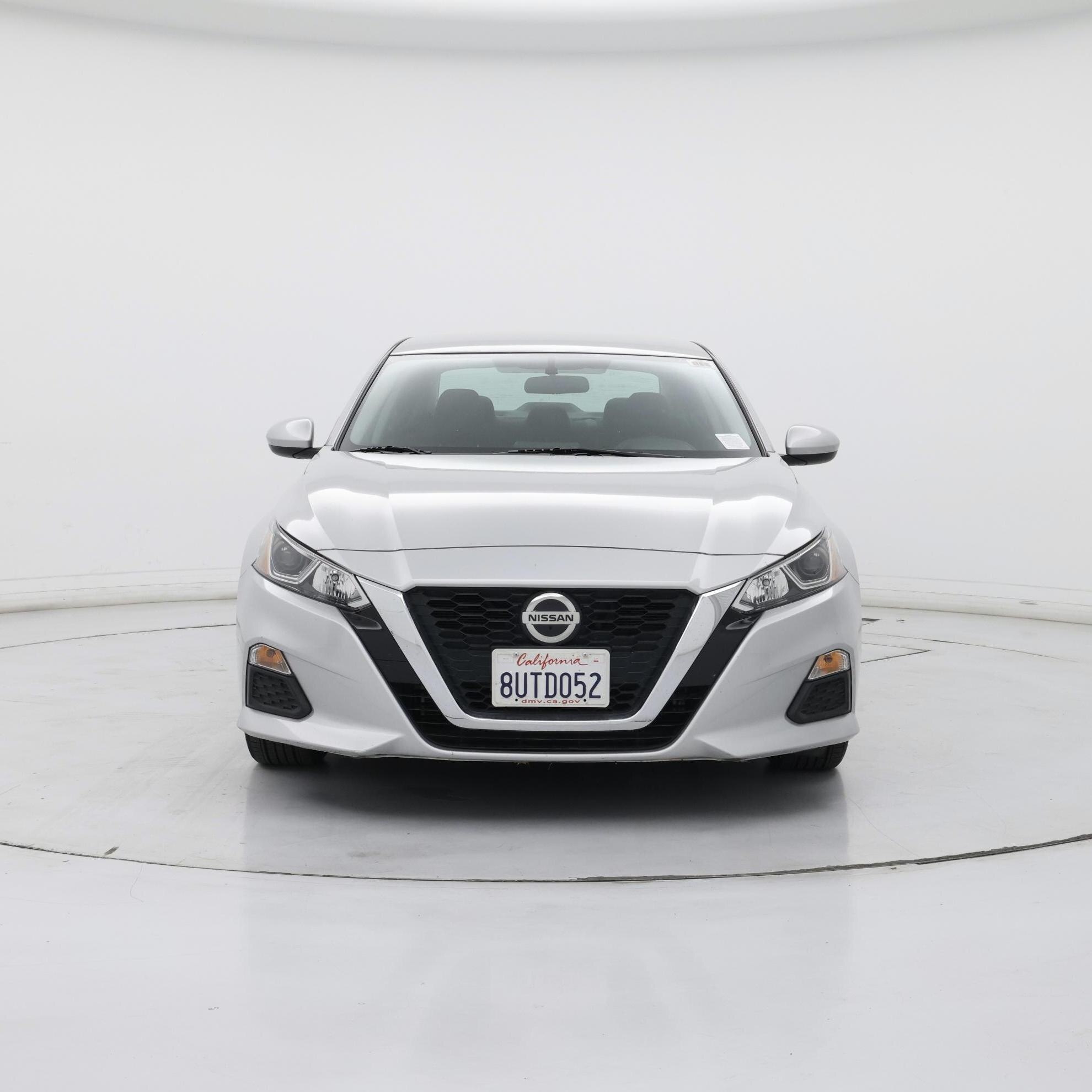 Thumbnail: 2020 Nissan Altima - 5