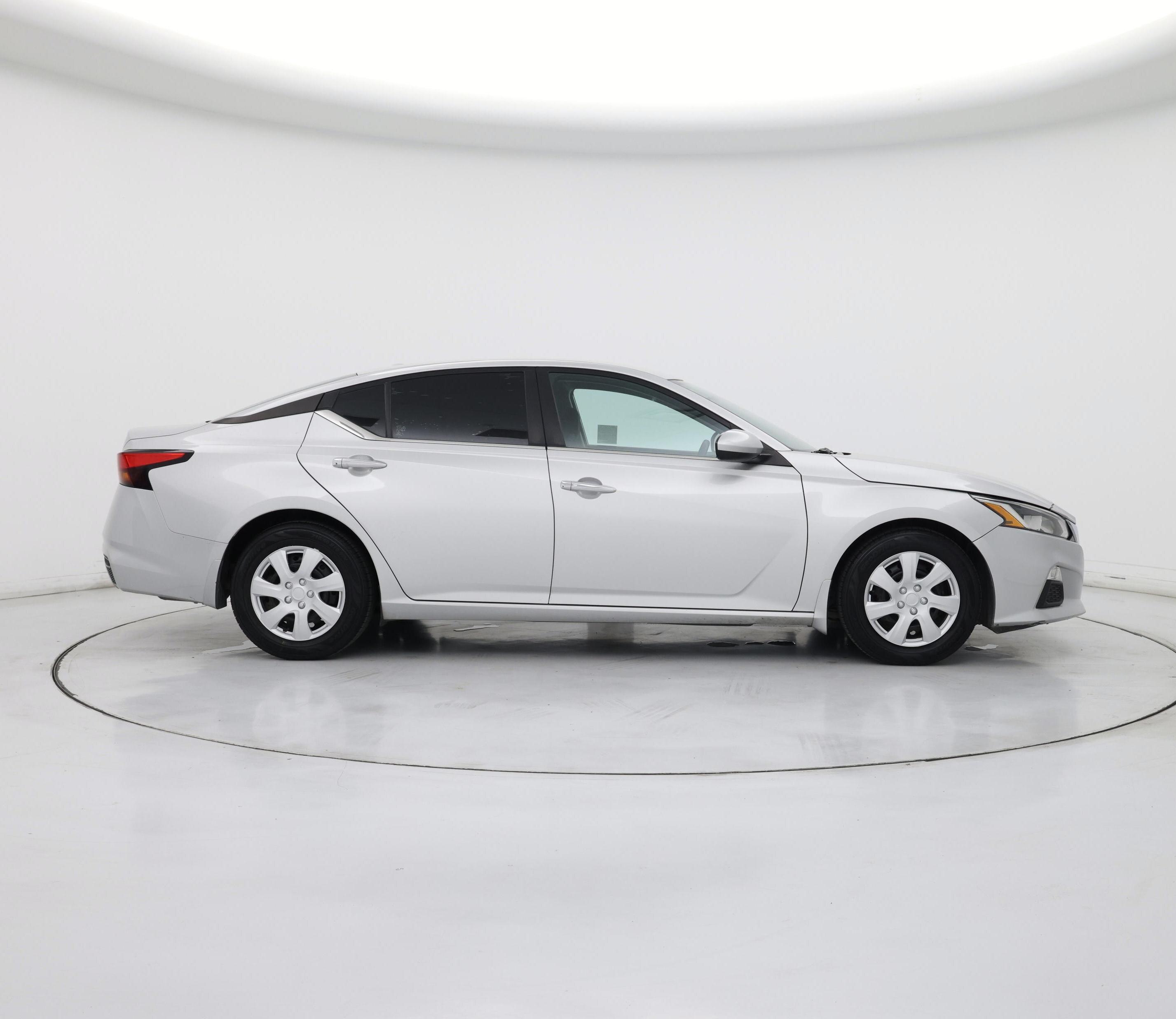 Thumbnail: 2020 Nissan Altima - 7