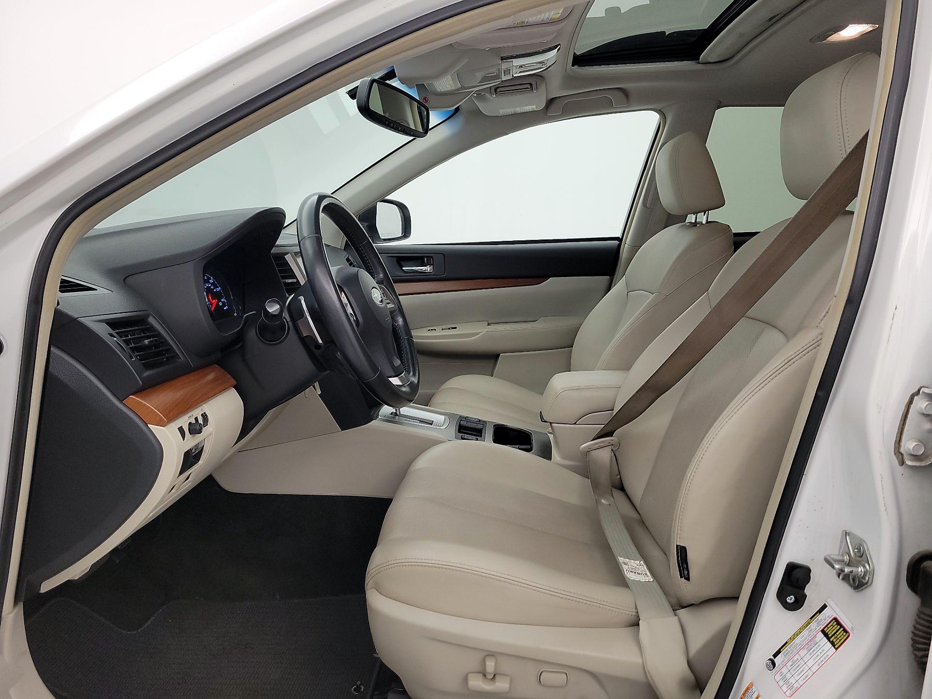 Thumbnail: 2014 Subaru Outback - 11