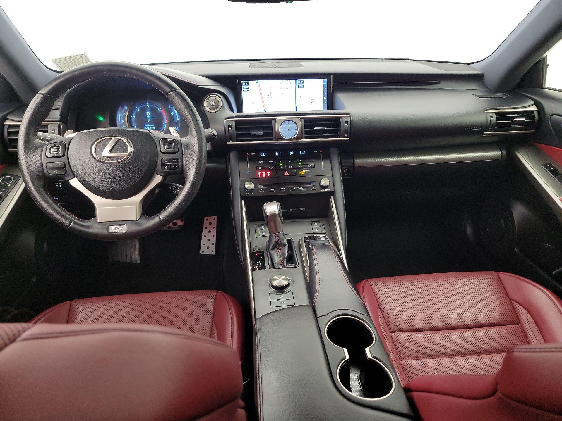 Thumbnail: 2018 Lexus IS - 9