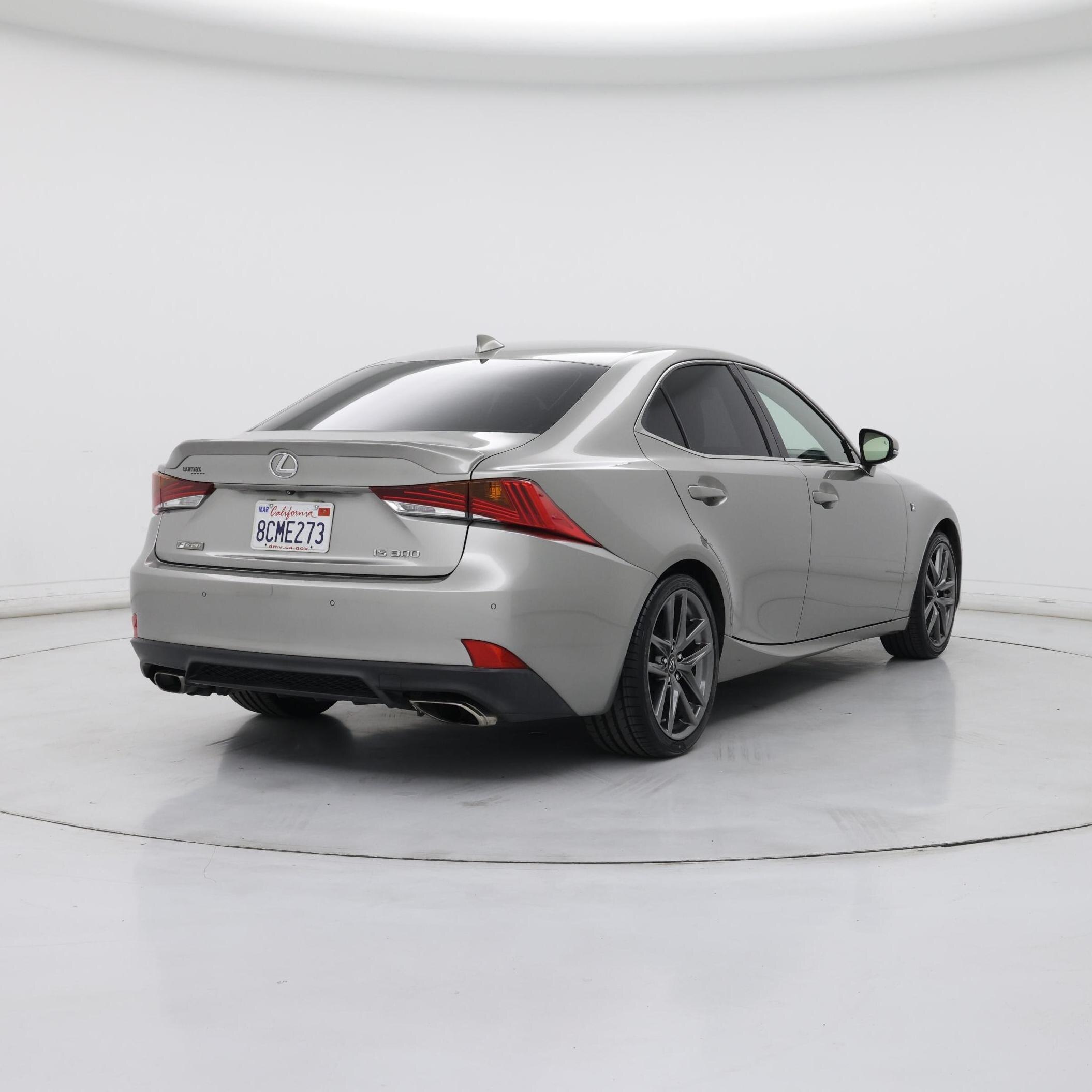 Thumbnail: 2018 Lexus IS - 8