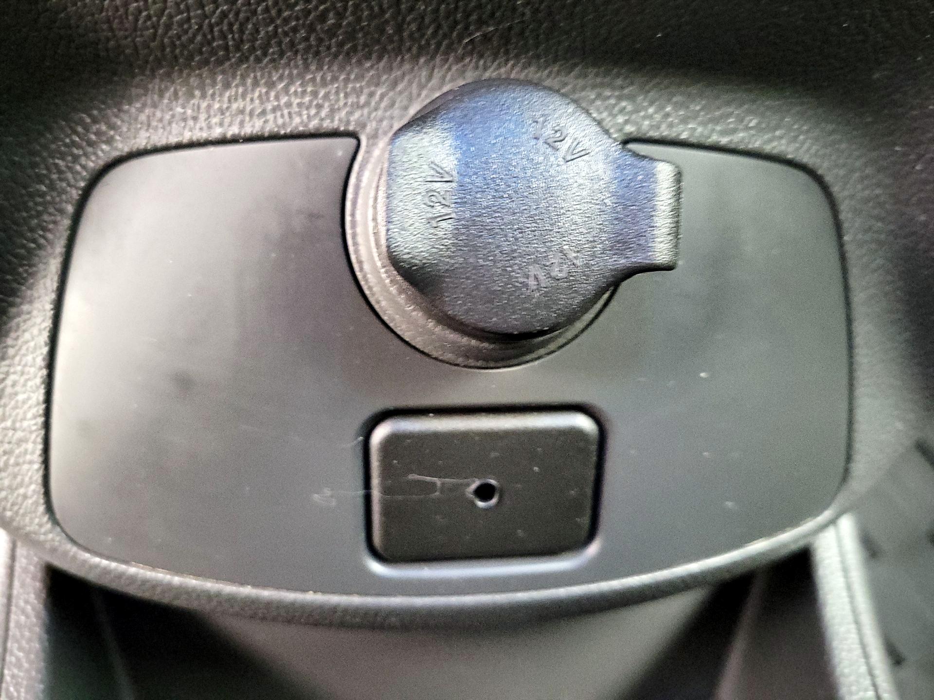 Thumbnail: 2014 Chevrolet Spark - 17