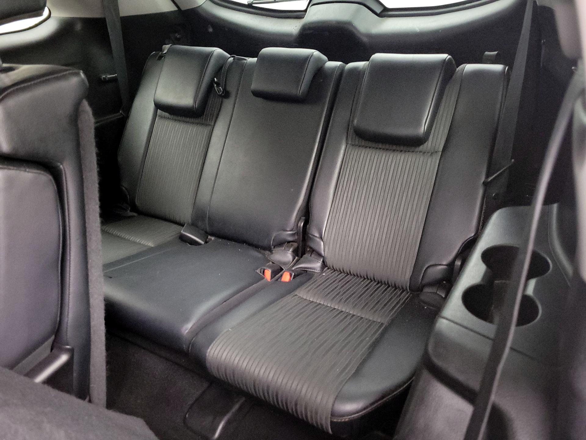 Thumbnail: 2019 Toyota Highlander - 20