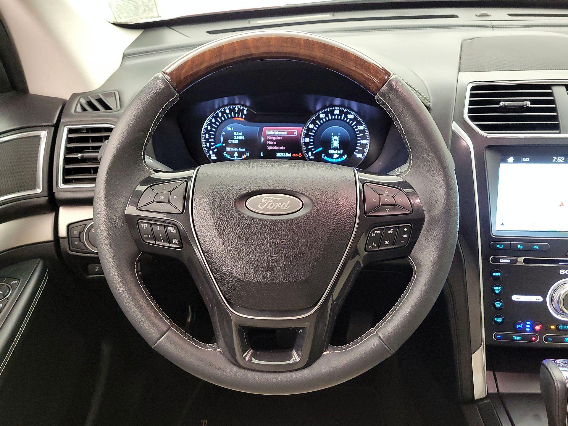 Thumbnail: 2018 Ford Explorer - 10