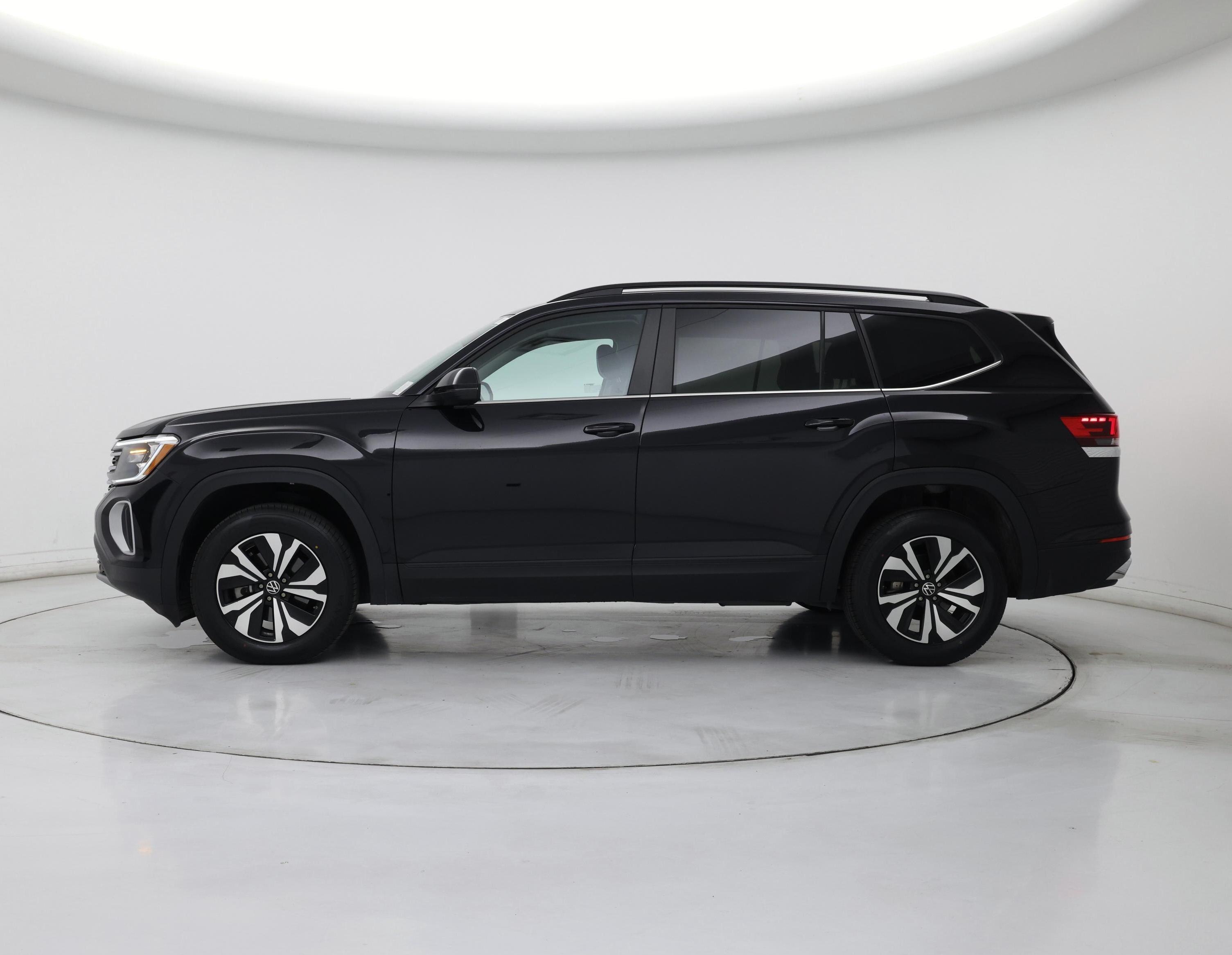 Thumbnail: 2024 Volkswagen Atlas - 3