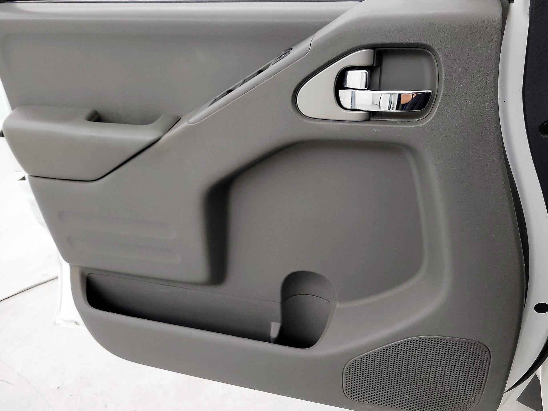 Thumbnail: 2019 Nissan Frontier - 12