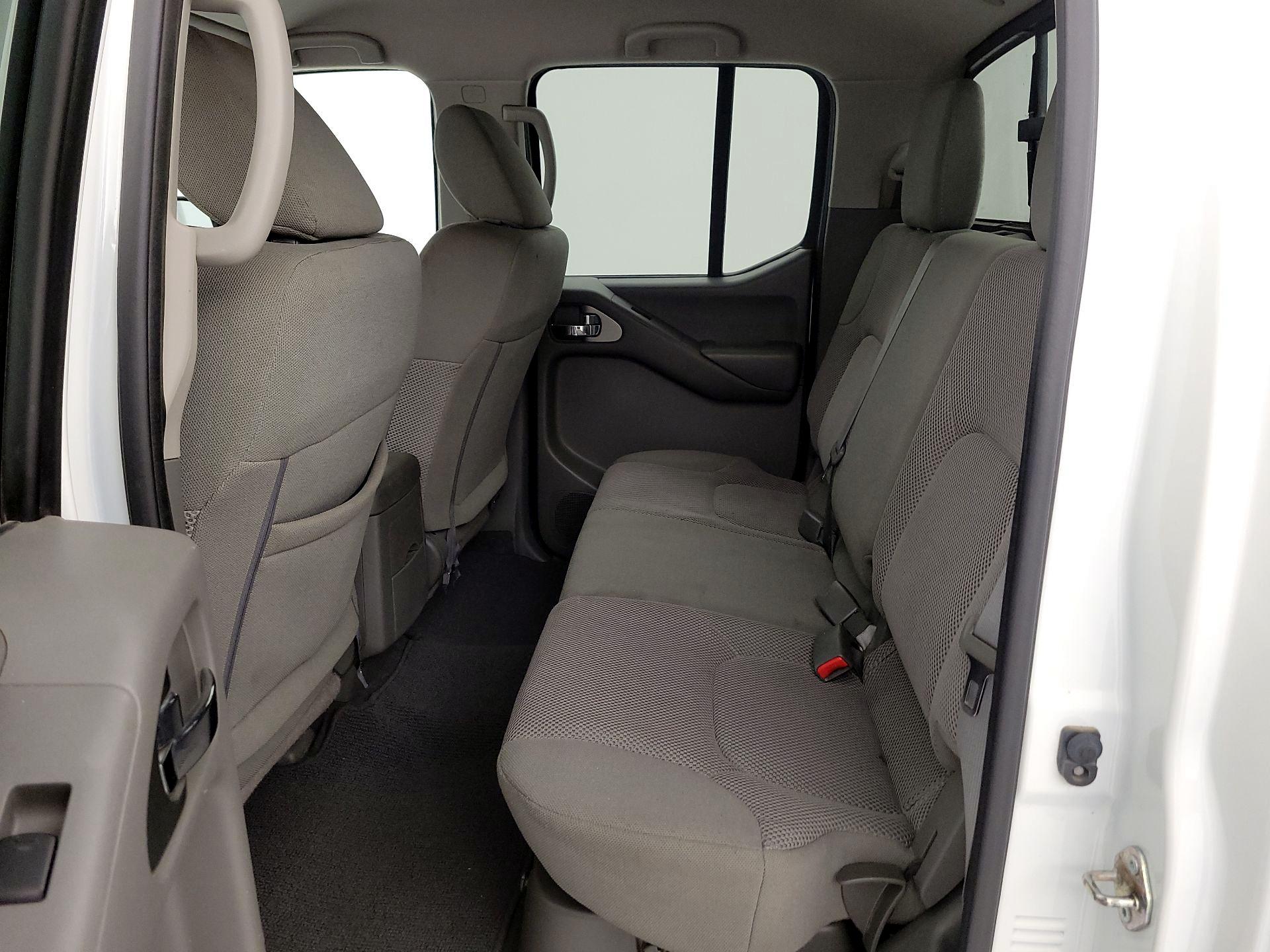 Thumbnail: 2019 Nissan Frontier - 19
