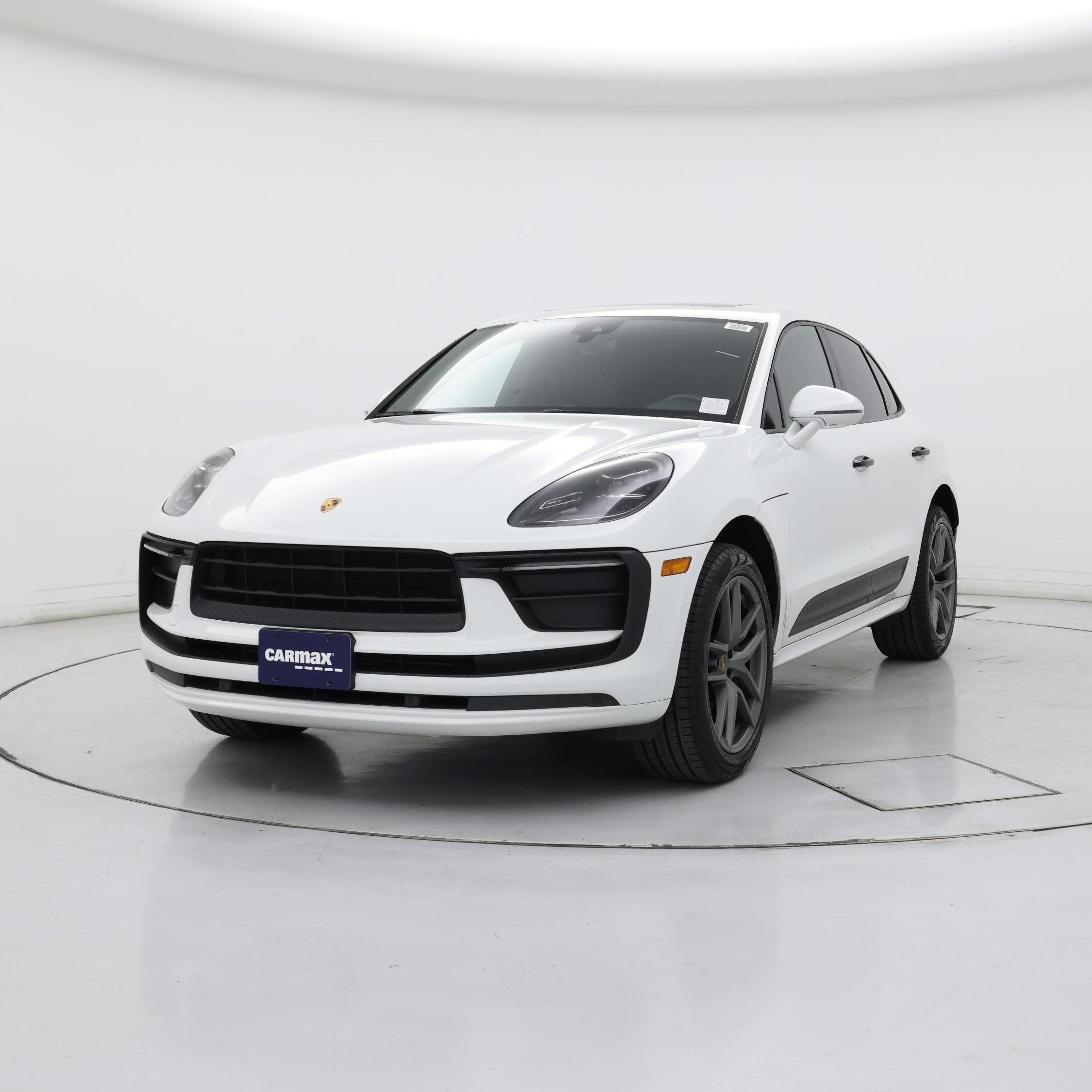 Thumbnail: 2022 Porsche Macan - 4