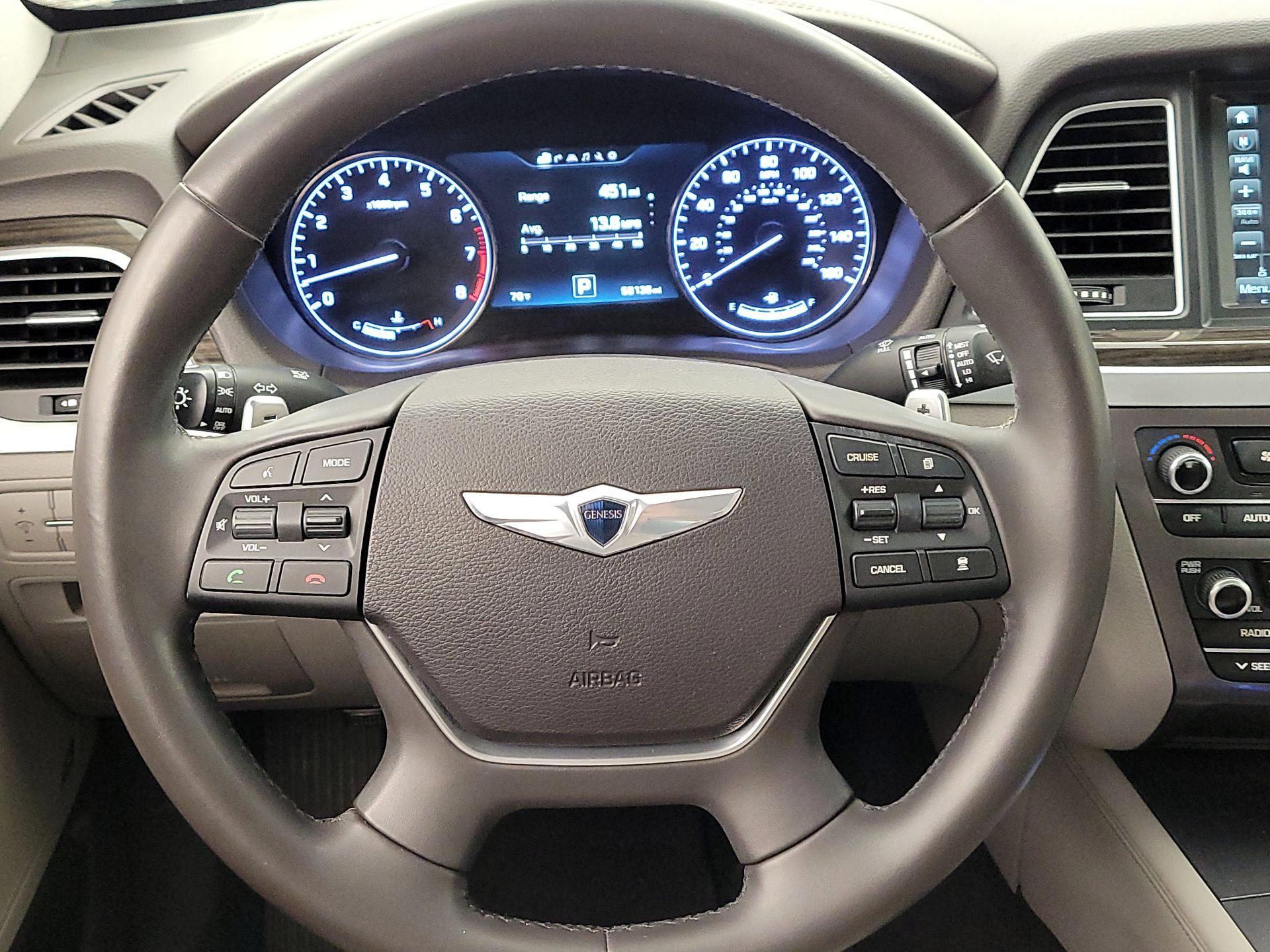 Thumbnail: 2015 Hyundai Genesis - 10