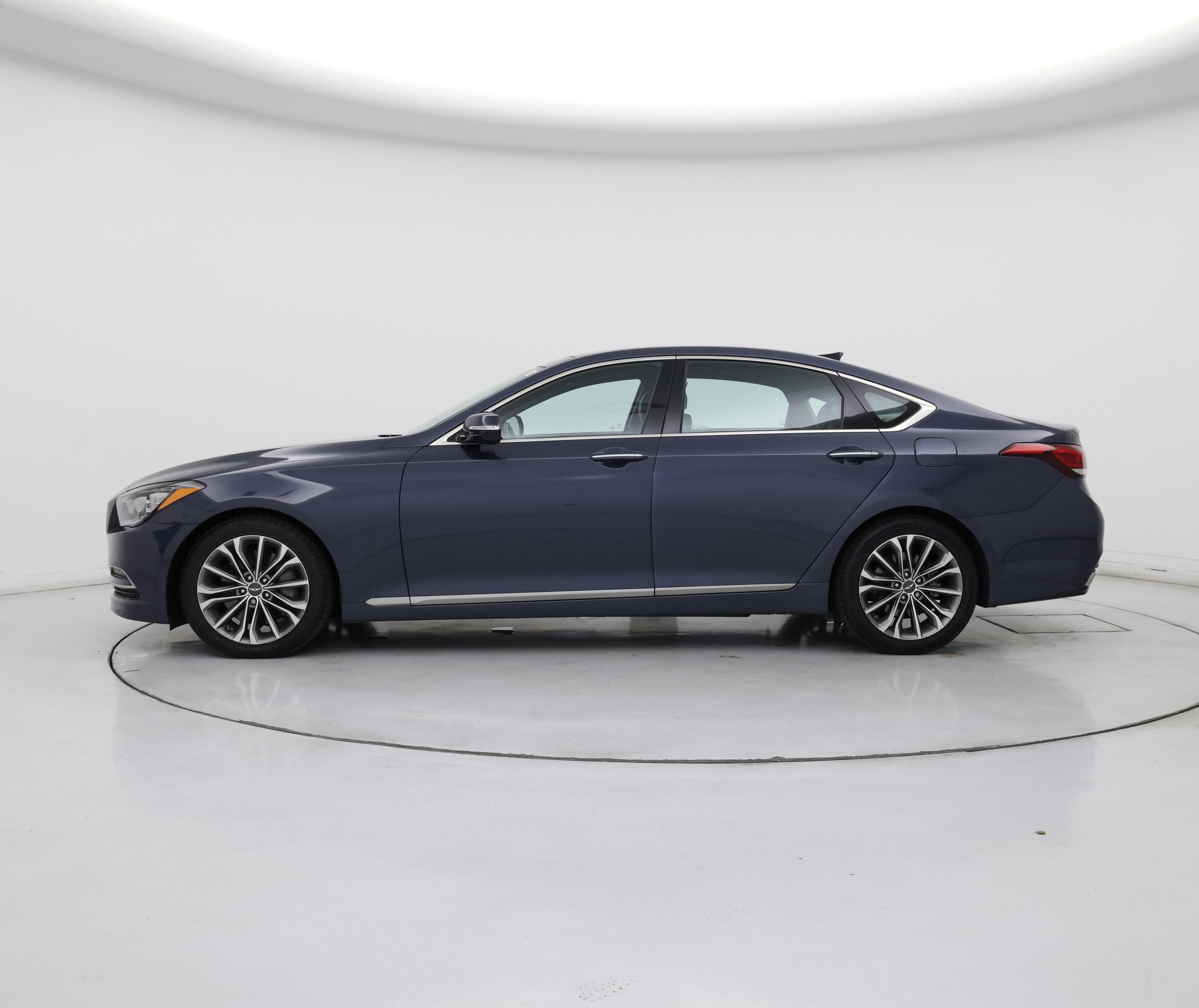 Thumbnail: 2015 Hyundai Genesis - 3