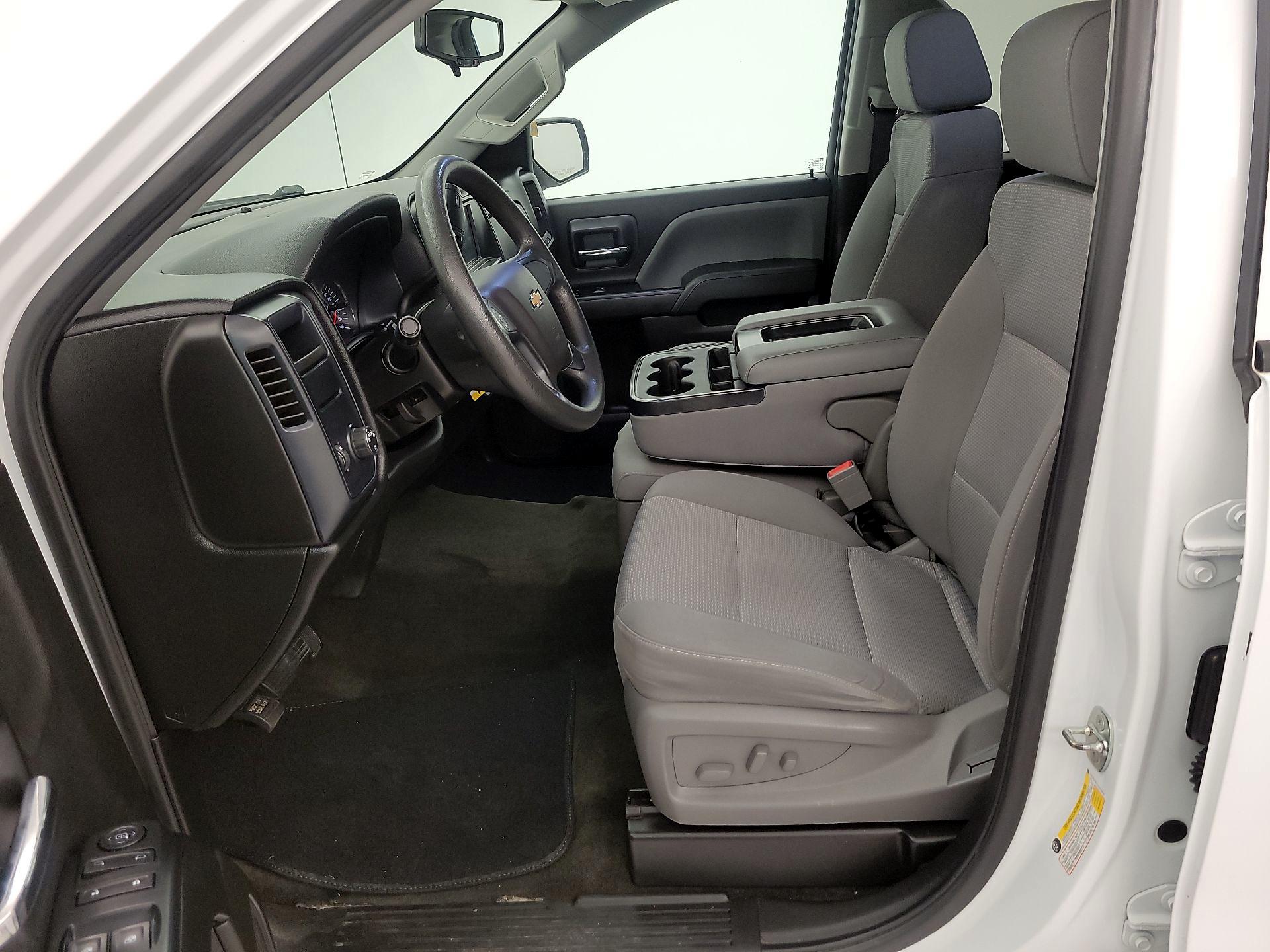 Thumbnail: 2018 Chevrolet Silverado 1500 - 11