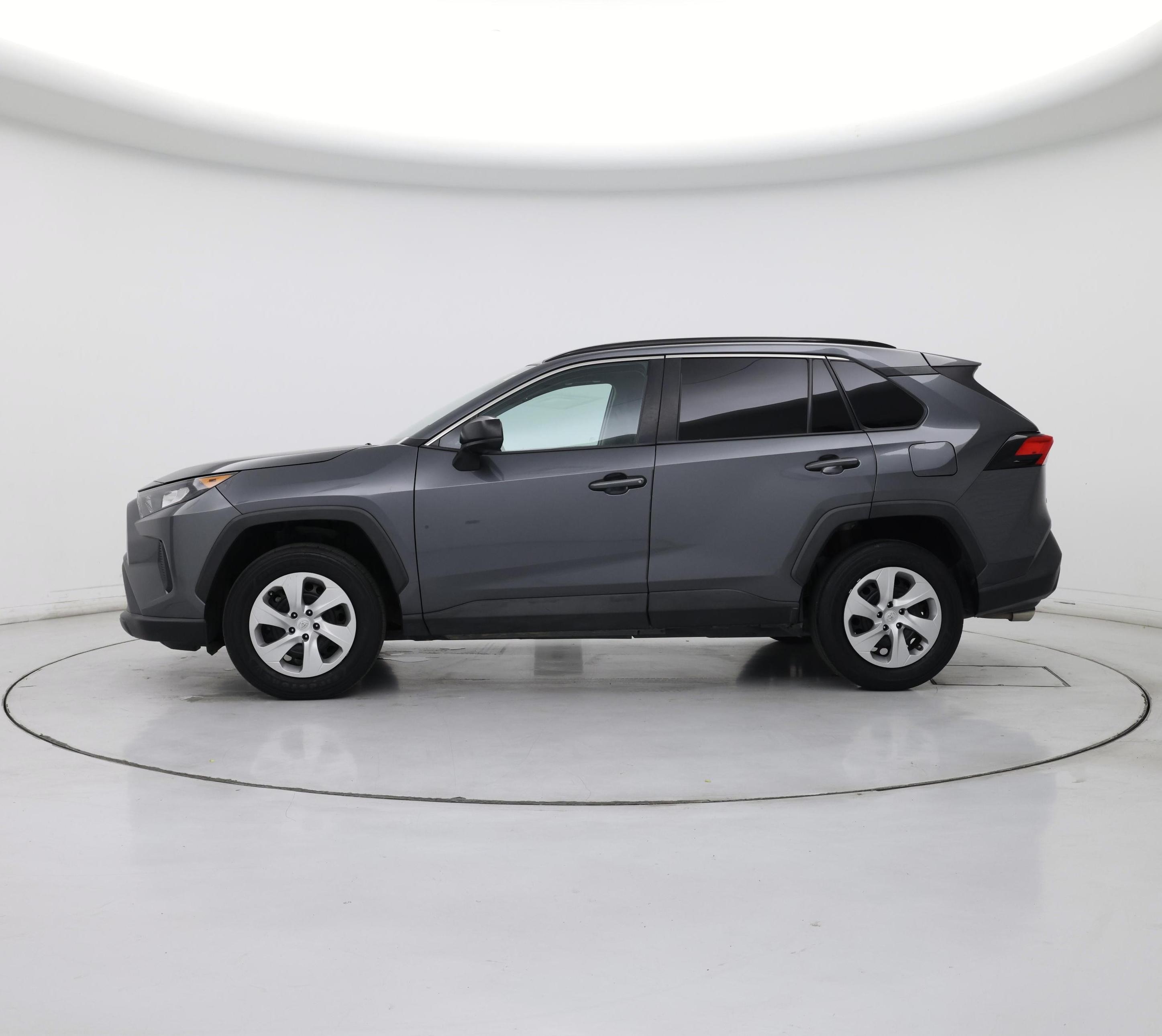 Thumbnail: 2020 Toyota RAV4 - 3