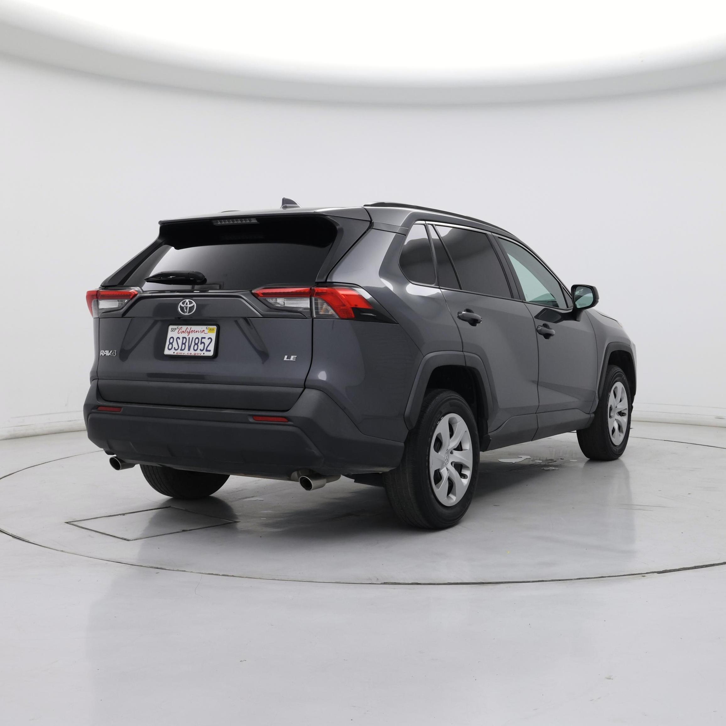 Thumbnail: 2020 Toyota RAV4 - 8