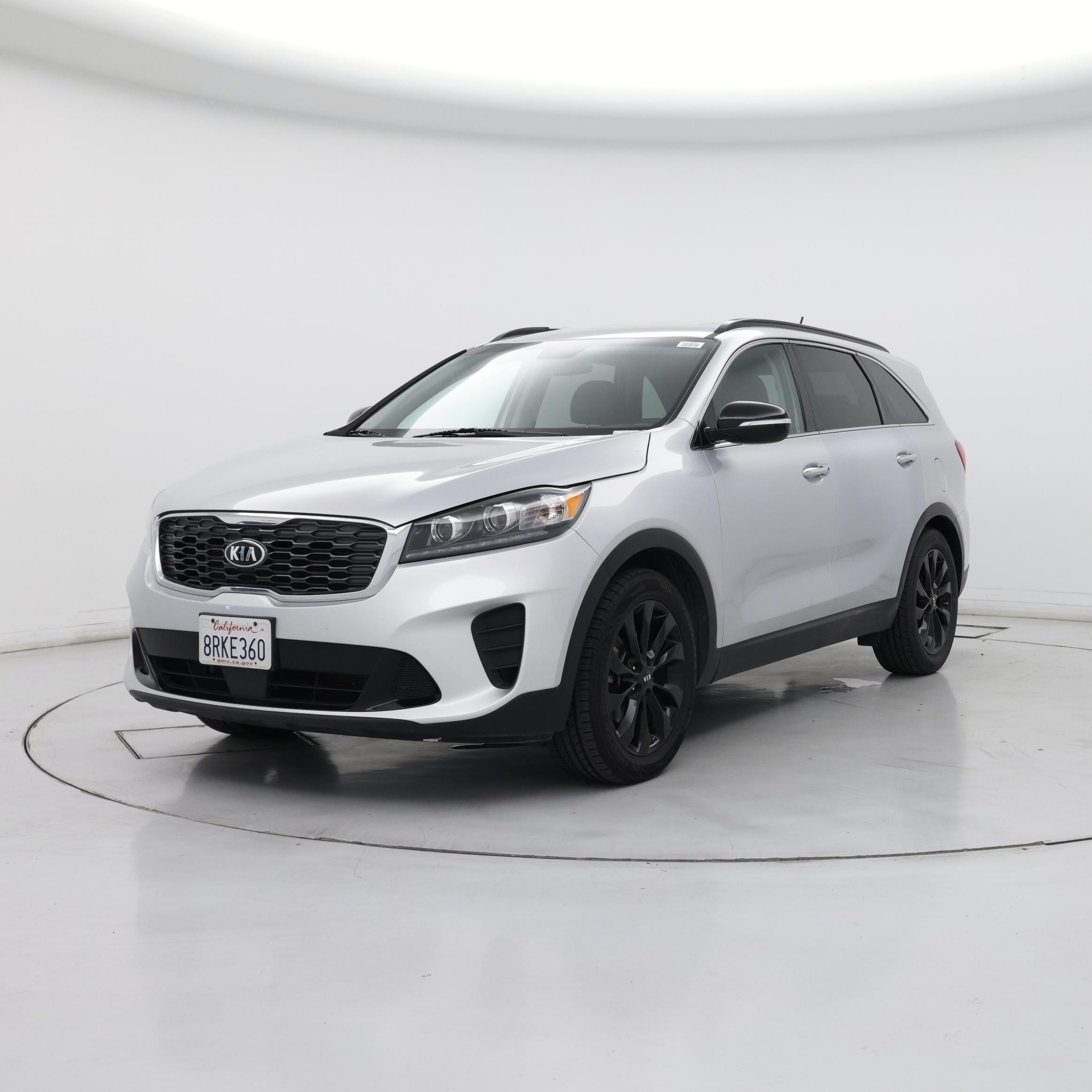 Thumbnail: 2020 Kia Sorento - 4