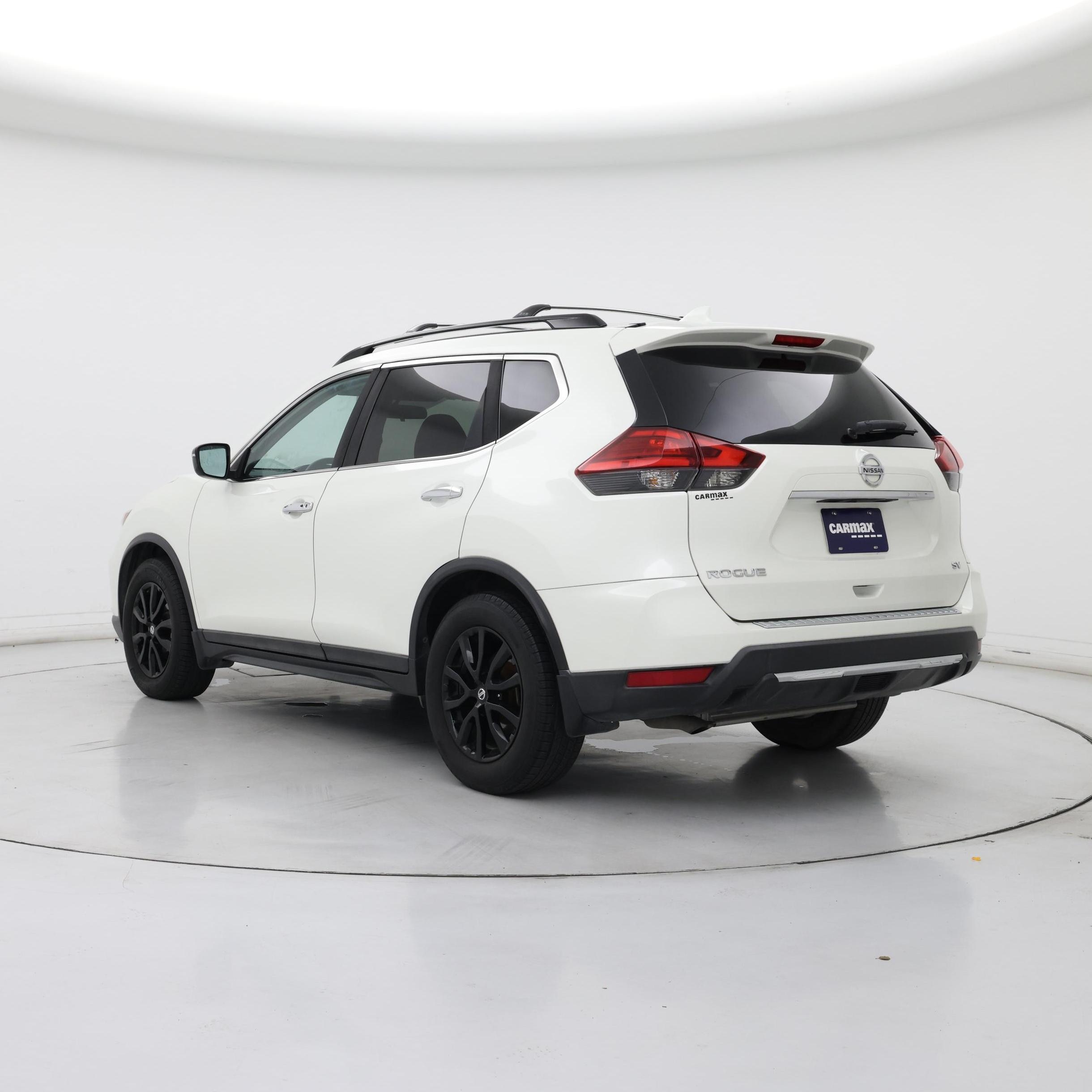 Thumbnail: 2017 Nissan Rogue - 2