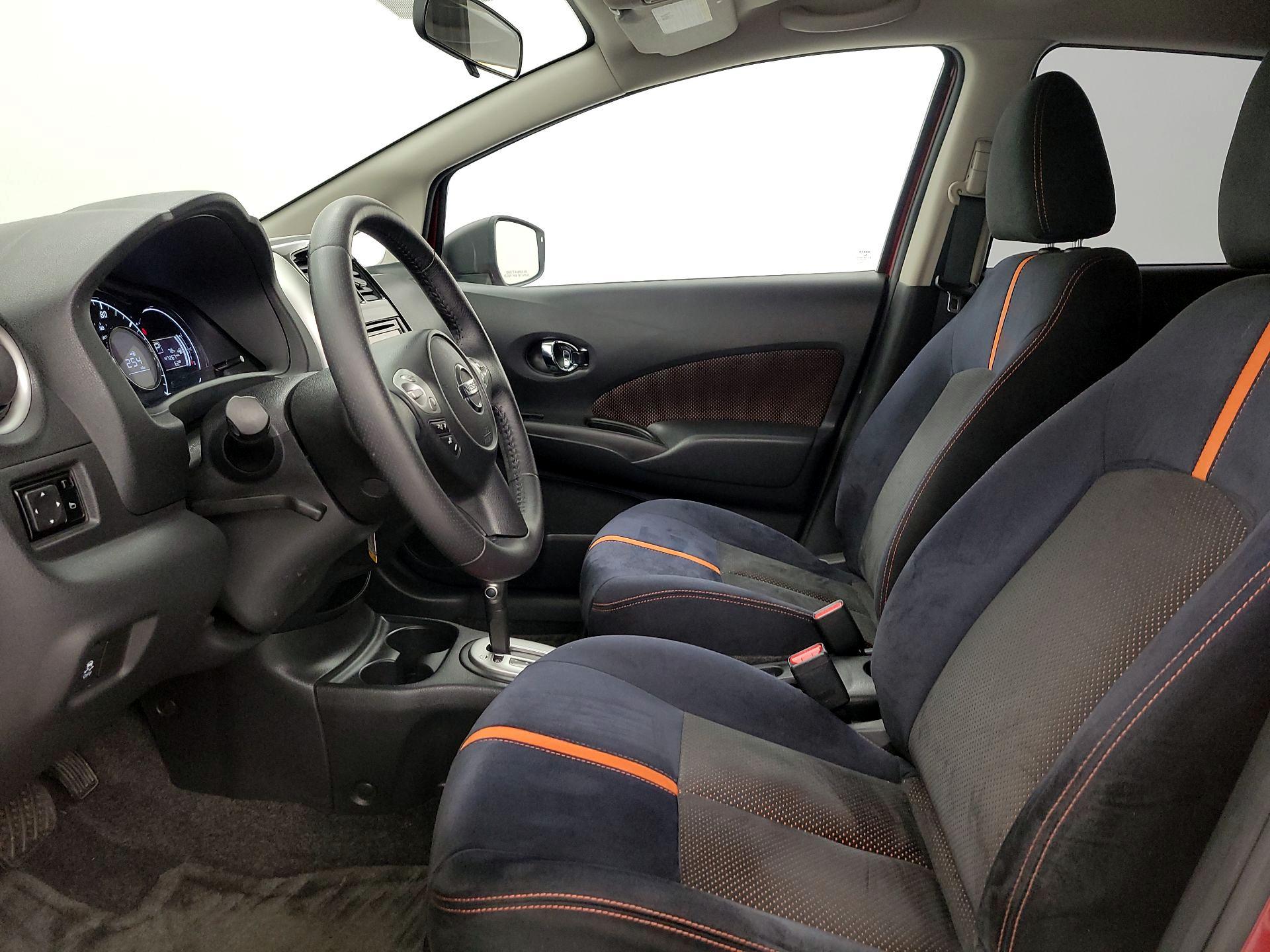 Thumbnail: 2016 Nissan Versa Note - 11