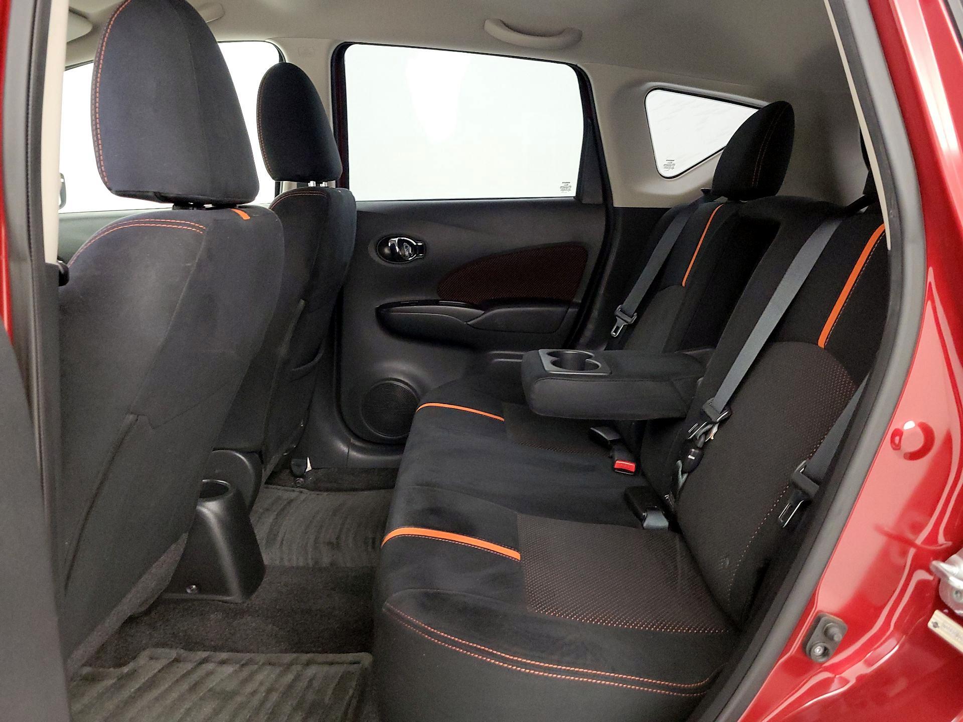 Thumbnail: 2016 Nissan Versa Note - 18