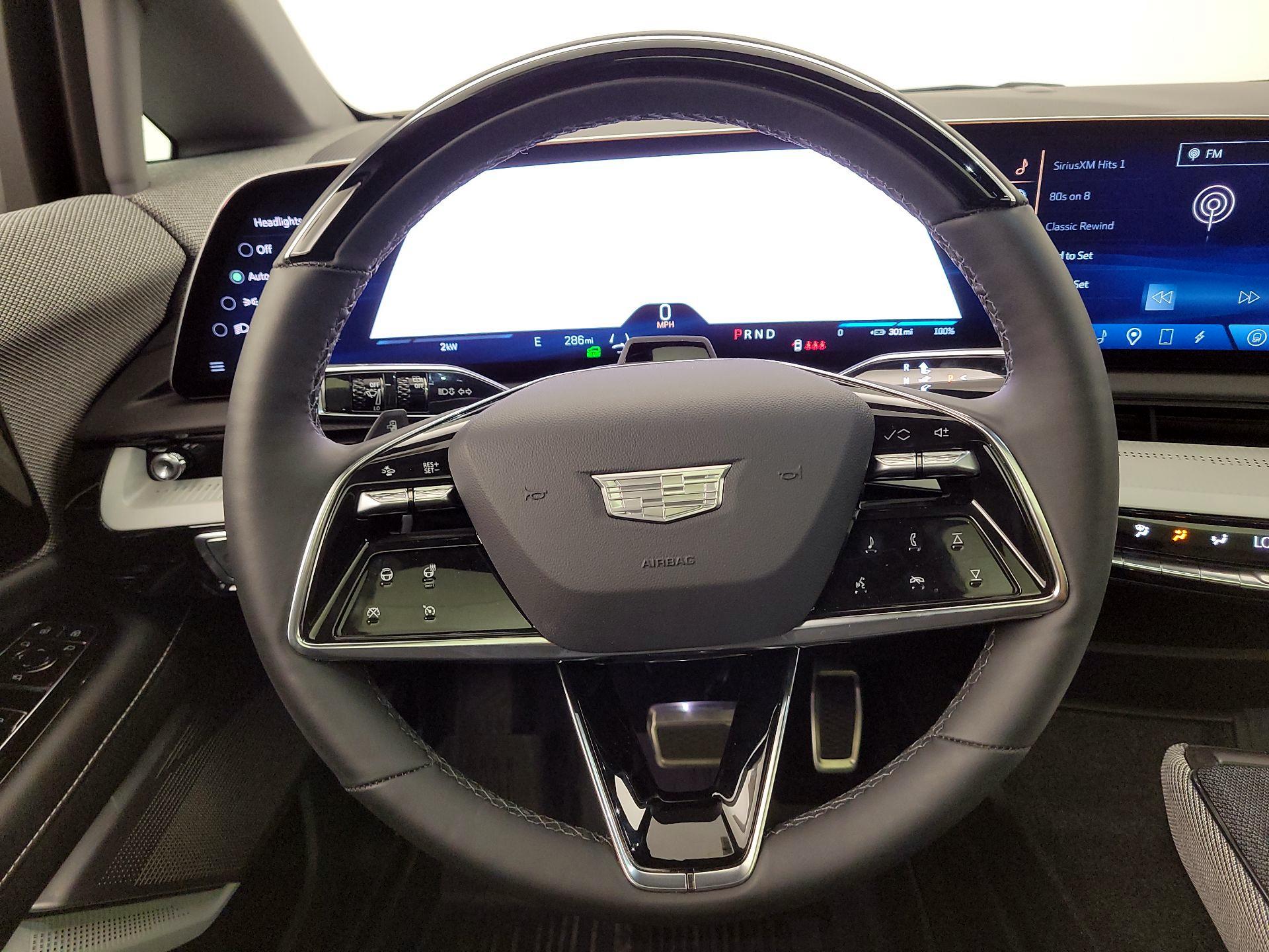 Thumbnail: 2025 Cadillac Optiq - 10