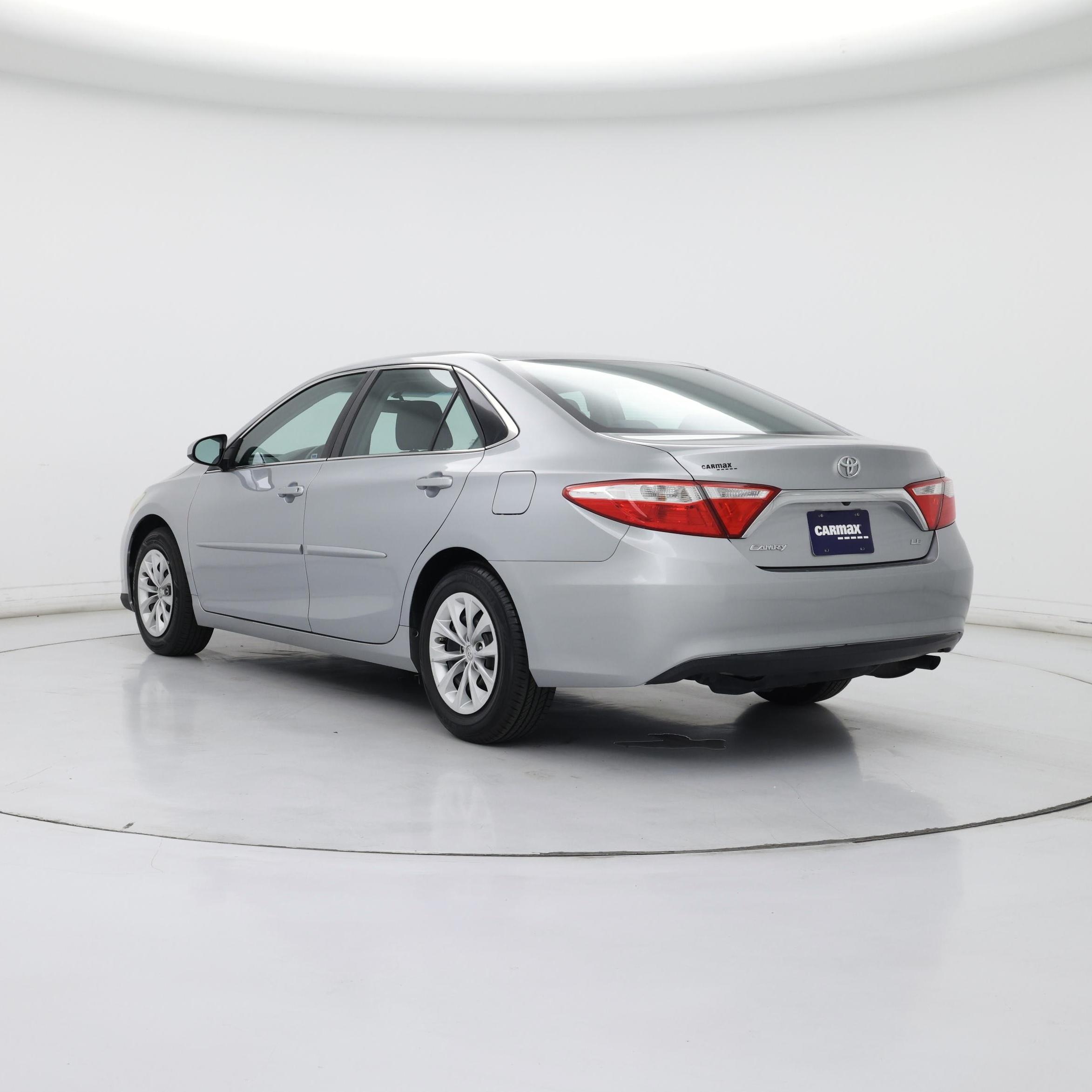 Thumbnail: 2015 Toyota Camry - 2