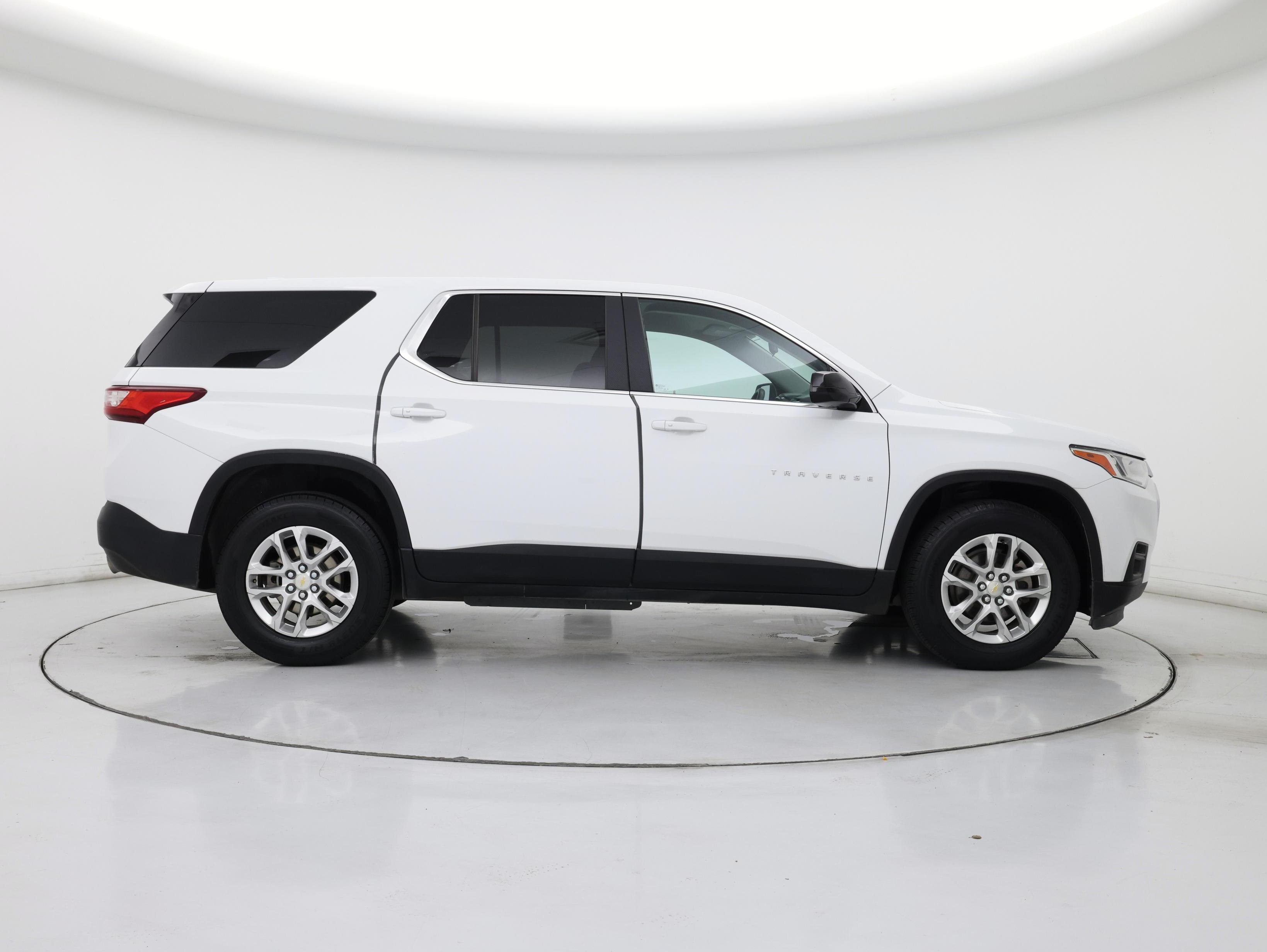 Thumbnail: 2019 Chevrolet Traverse - 7