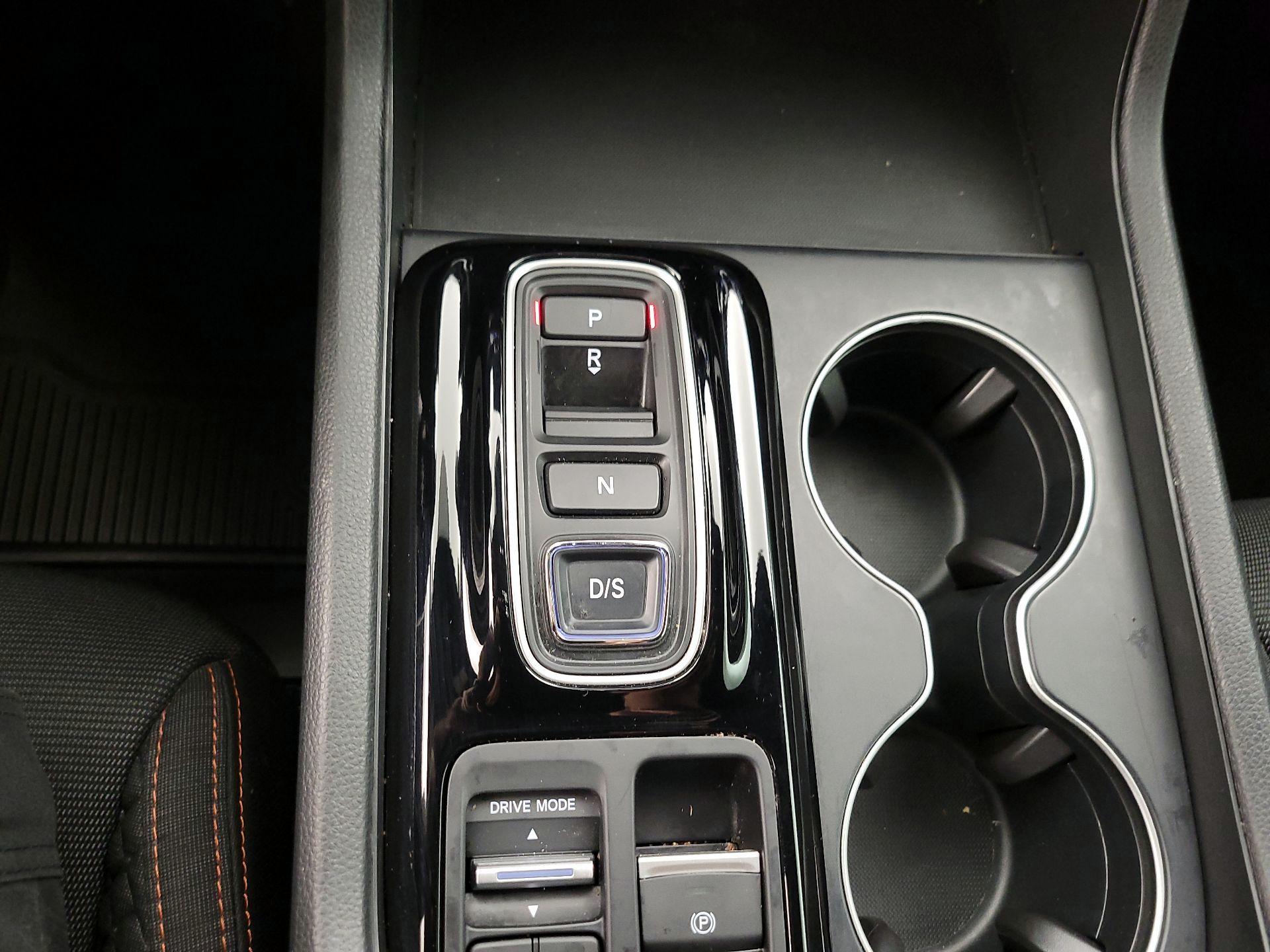 Thumbnail: 2023 Honda Pilot - 16