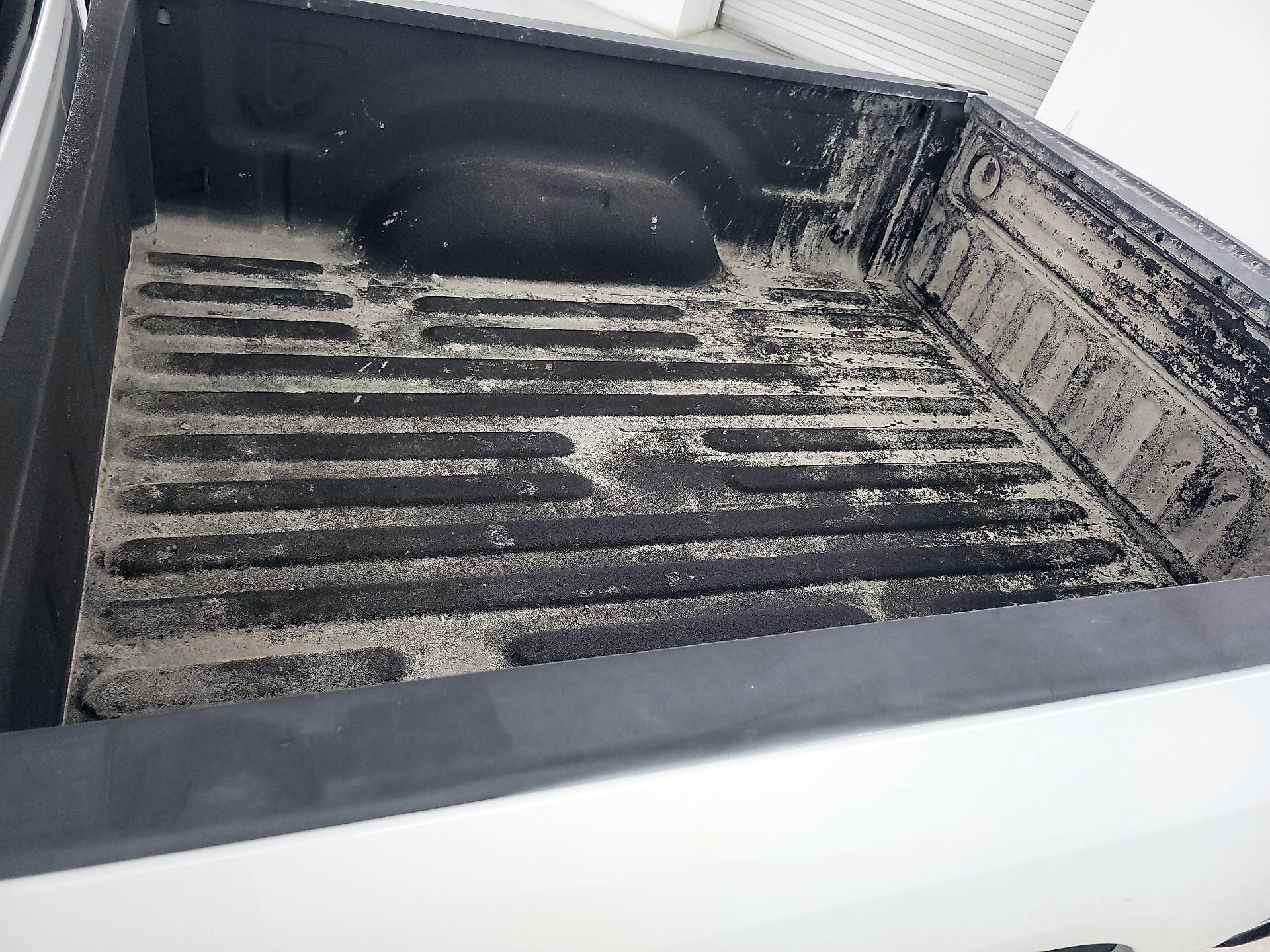 Thumbnail: 2020 RAM 1500 Classic - 20