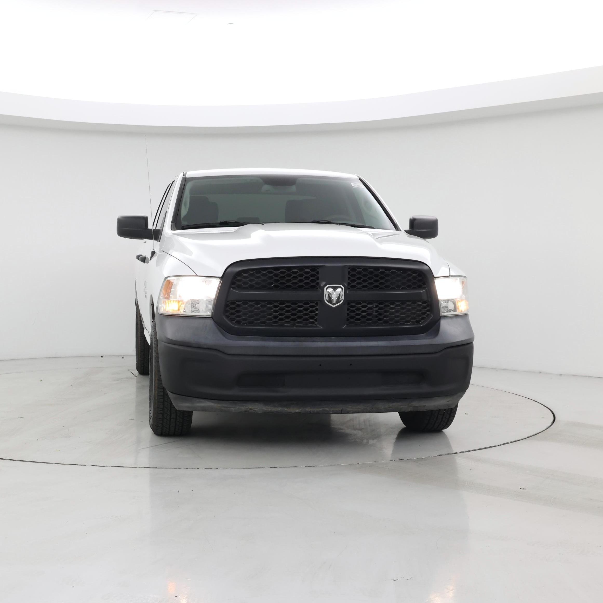 Thumbnail: 2020 RAM 1500 Classic - 5