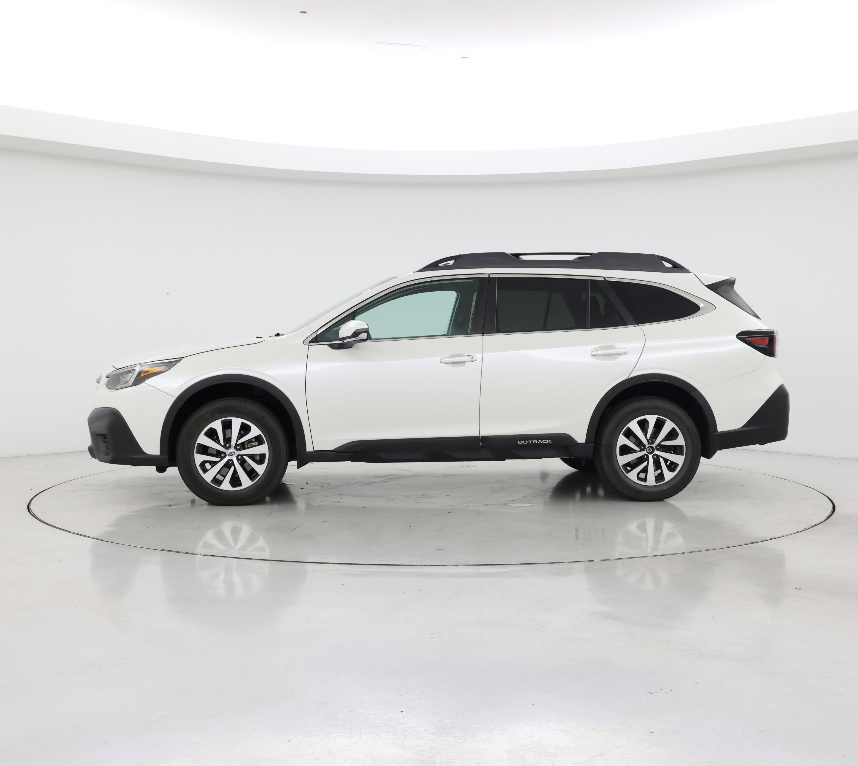 Thumbnail: 2022 Subaru Outback - 3