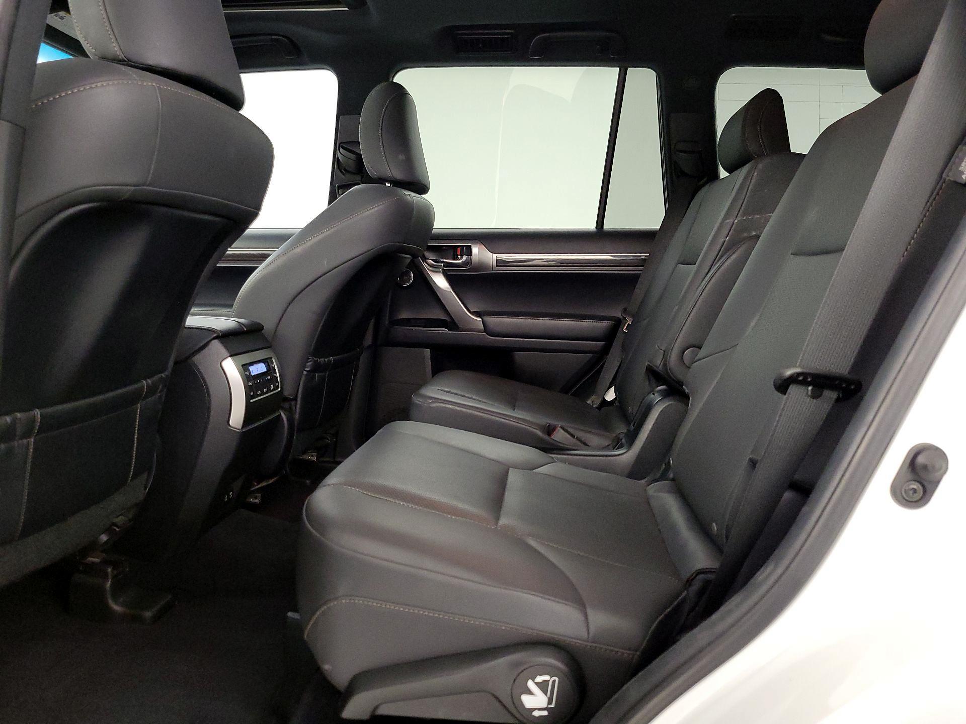 Thumbnail: 2022 Lexus GX - 20