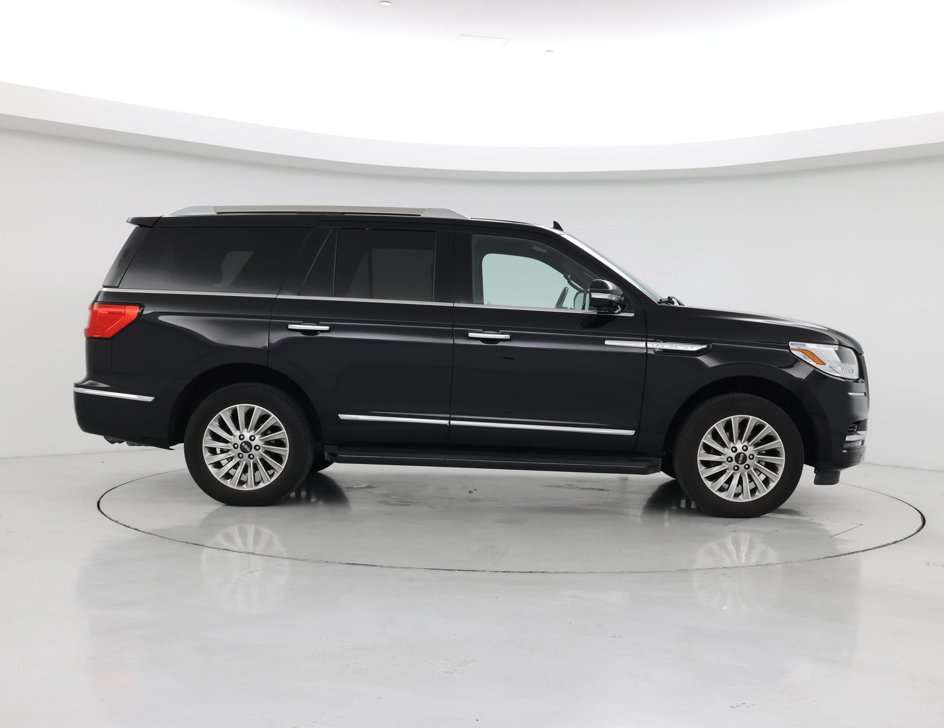 Thumbnail: 2018 Lincoln Navigator - 7