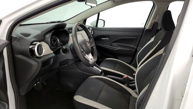 2020 Nissan Versa SV 11