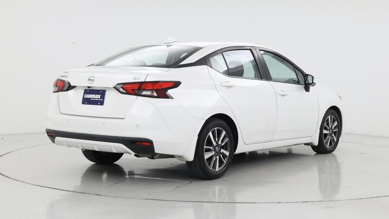 2020 Nissan Versa SV 8