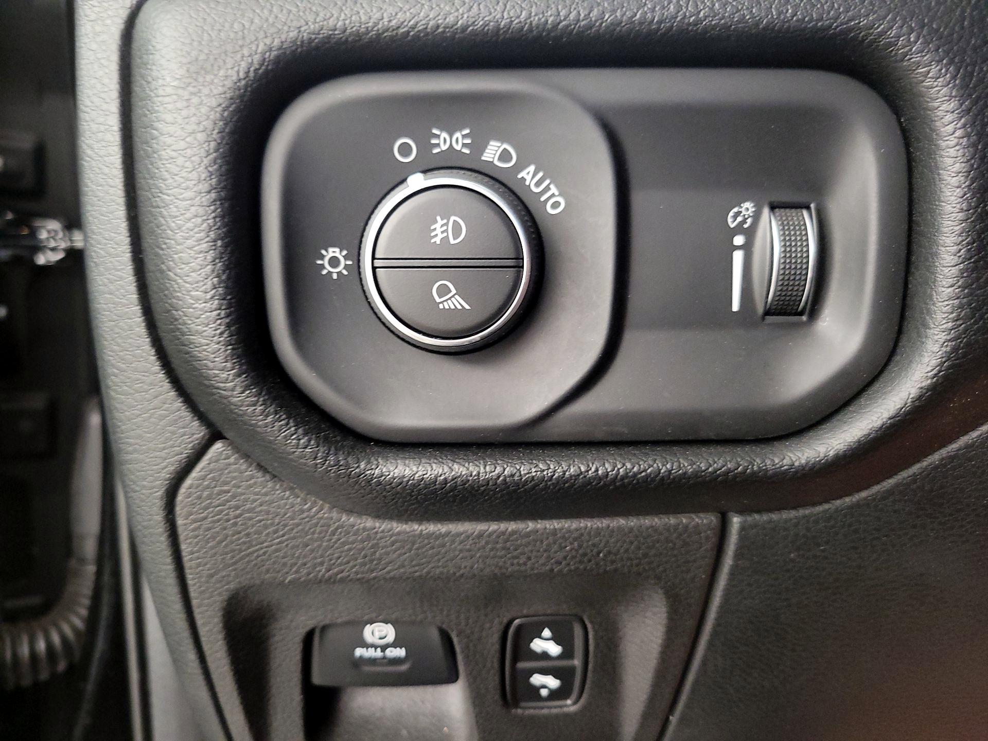 Thumbnail: 2022 RAM 1500 - 13