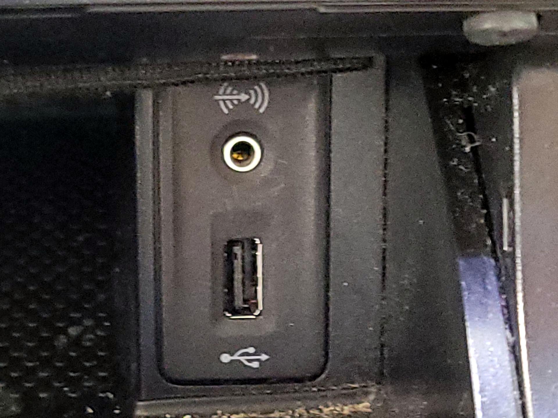 Thumbnail: 2017 Volkswagen Golf - 18